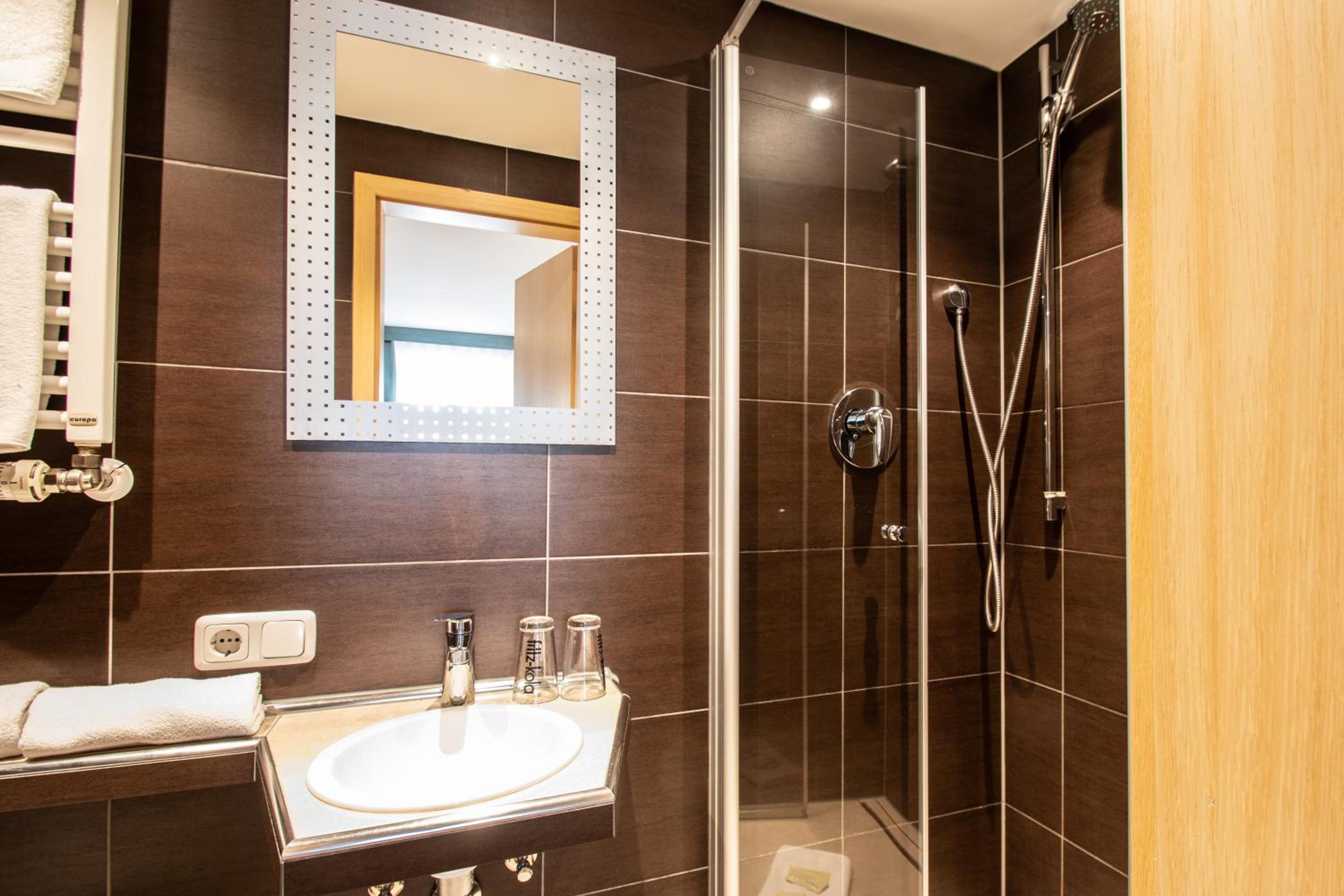 Superior Double Room - Photo 2