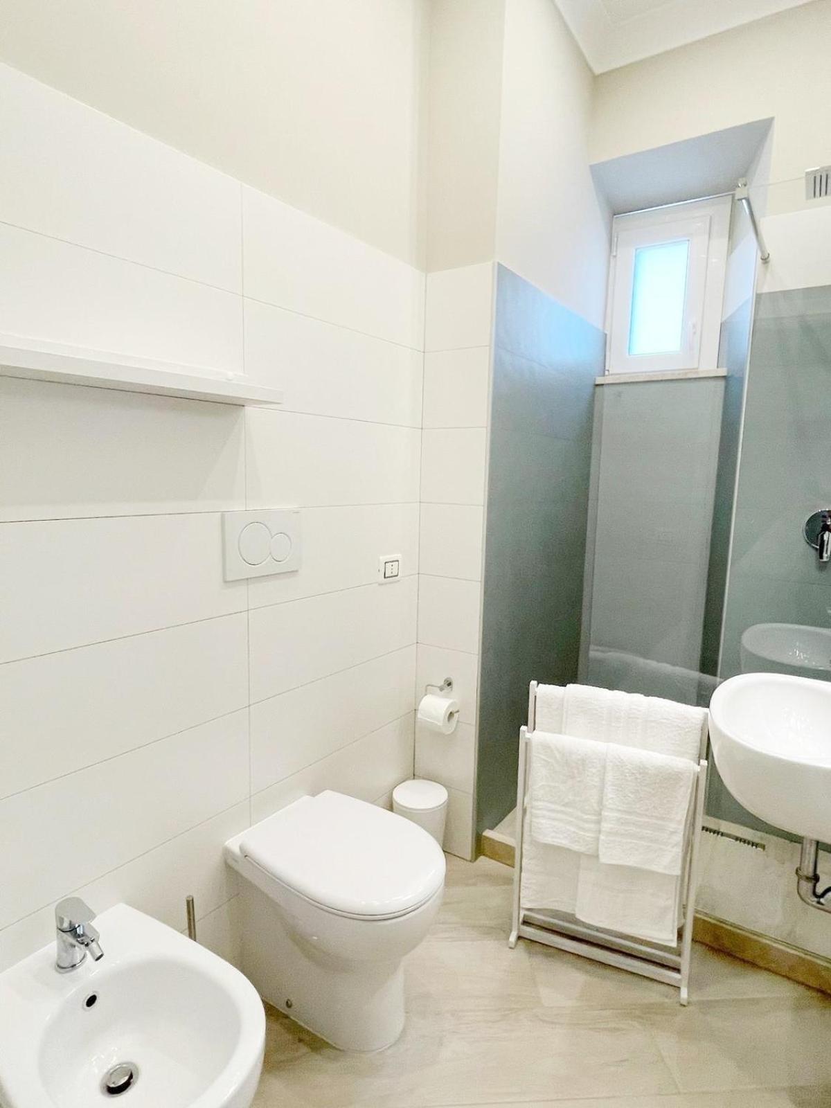 Double Room with Balcony photo 2