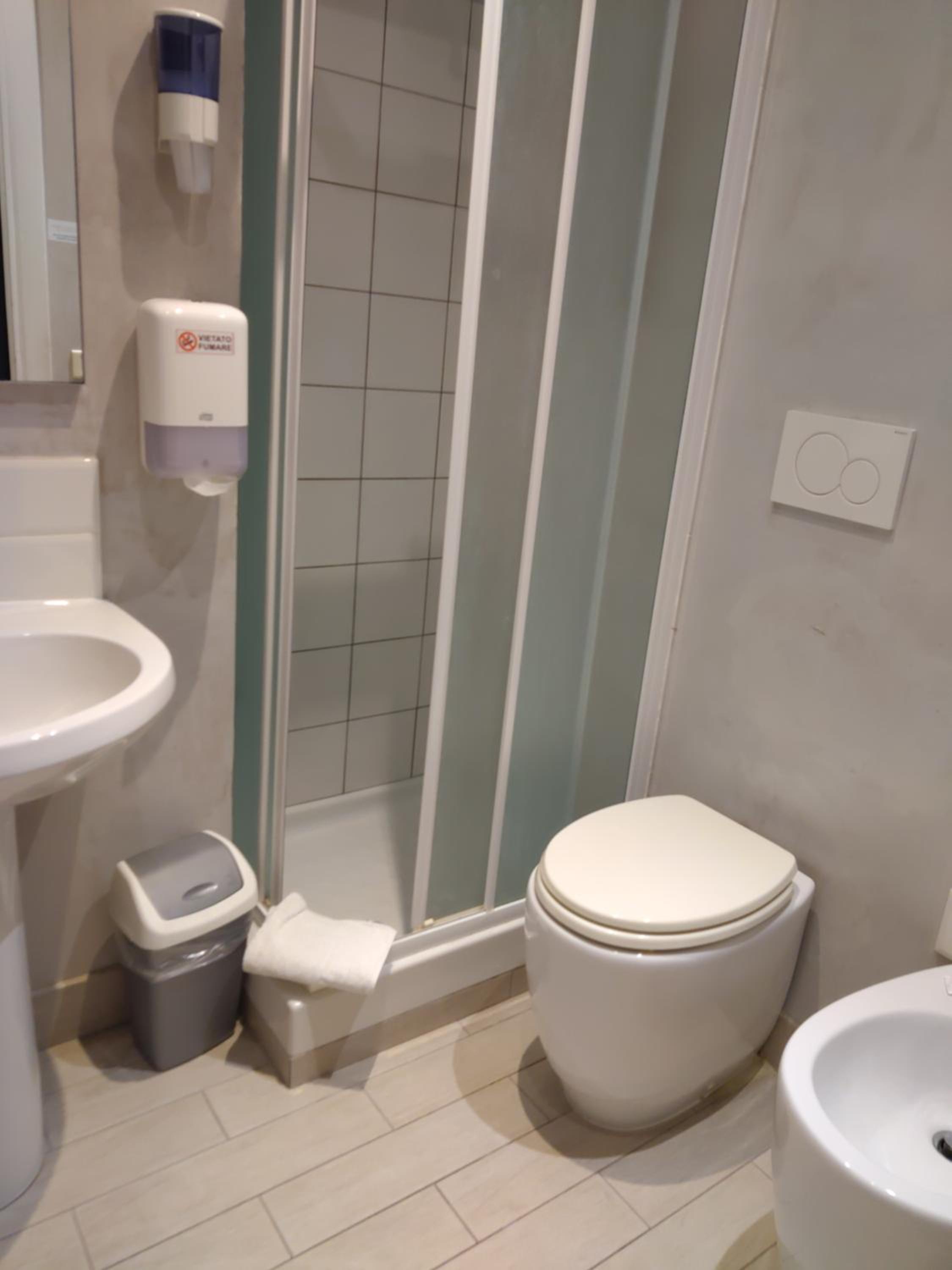 Triple Room with Private External Bathroom photo 2