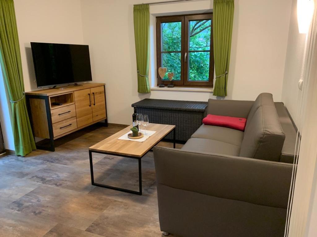 Apartment with Balcony photo 2