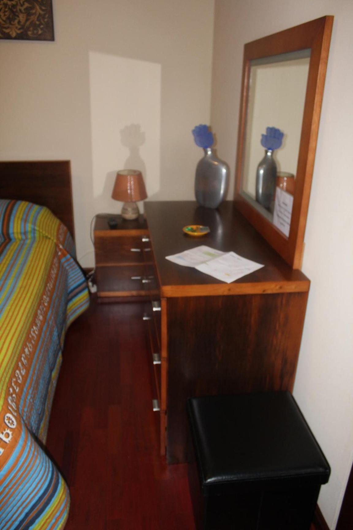 Deluxe Room - Photo 9