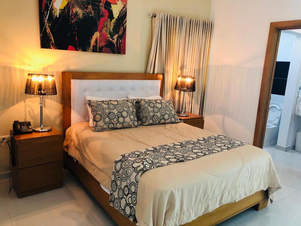 Deluxe Room (2 Adults + 1 Child) photo 2