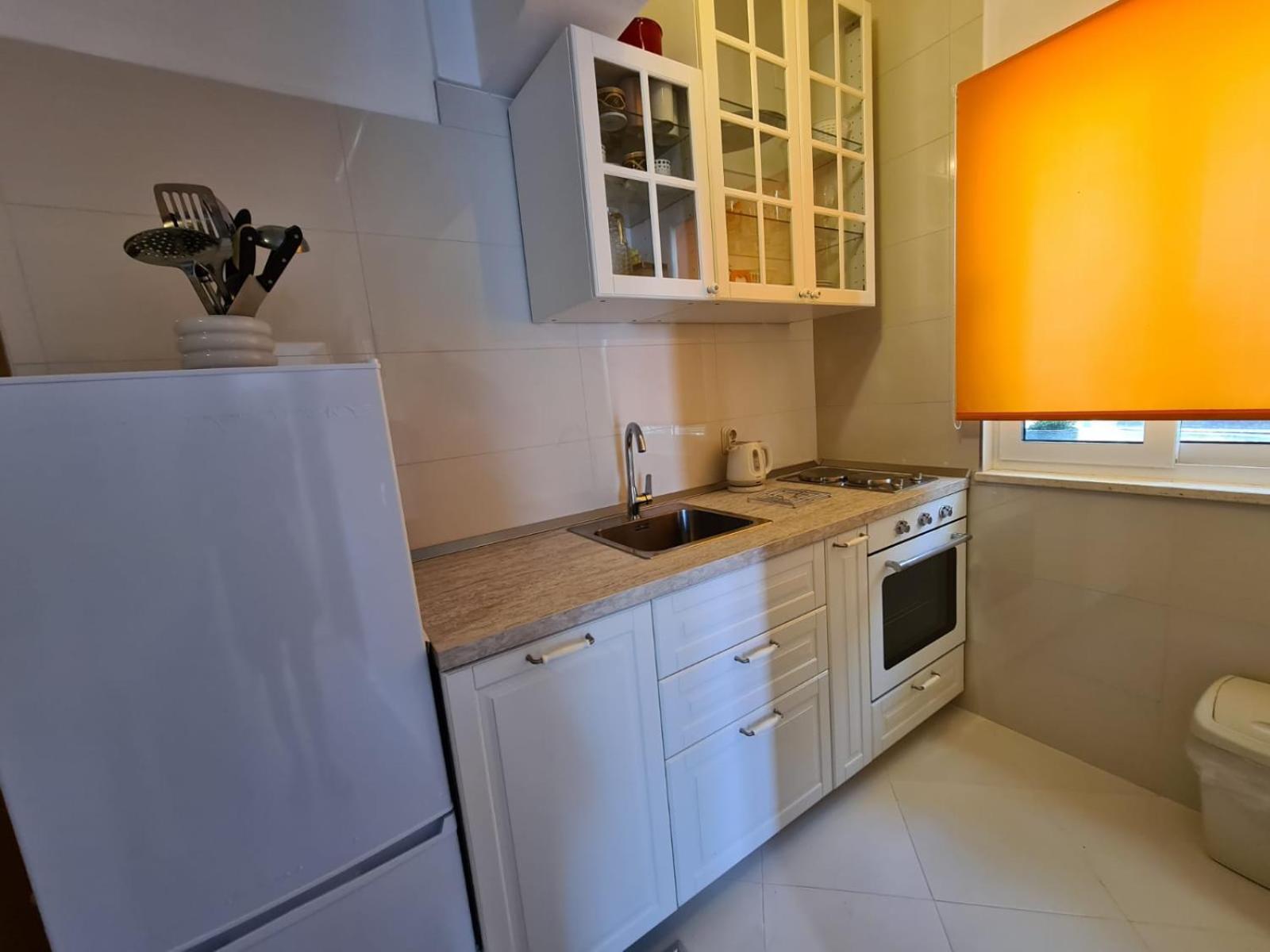One-Bedroom Apartment - Photo 5
