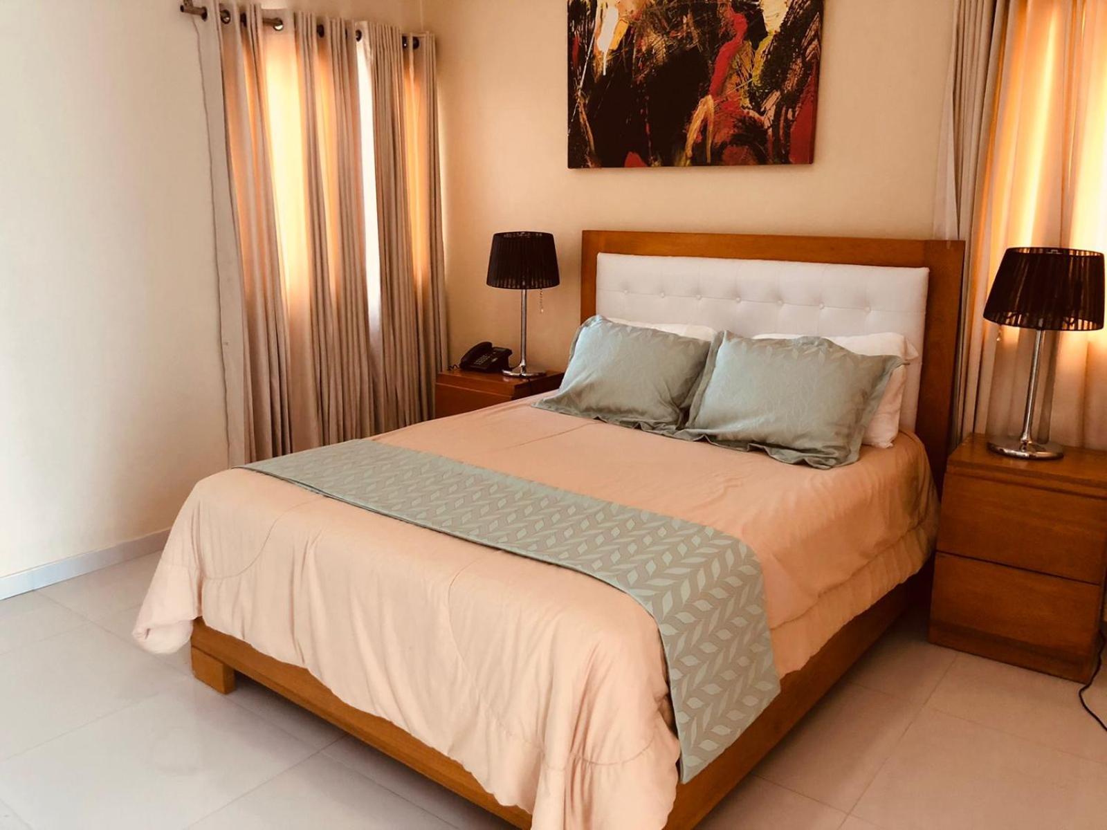 Deluxe Room (2 Adults + 1 Child) photo 1