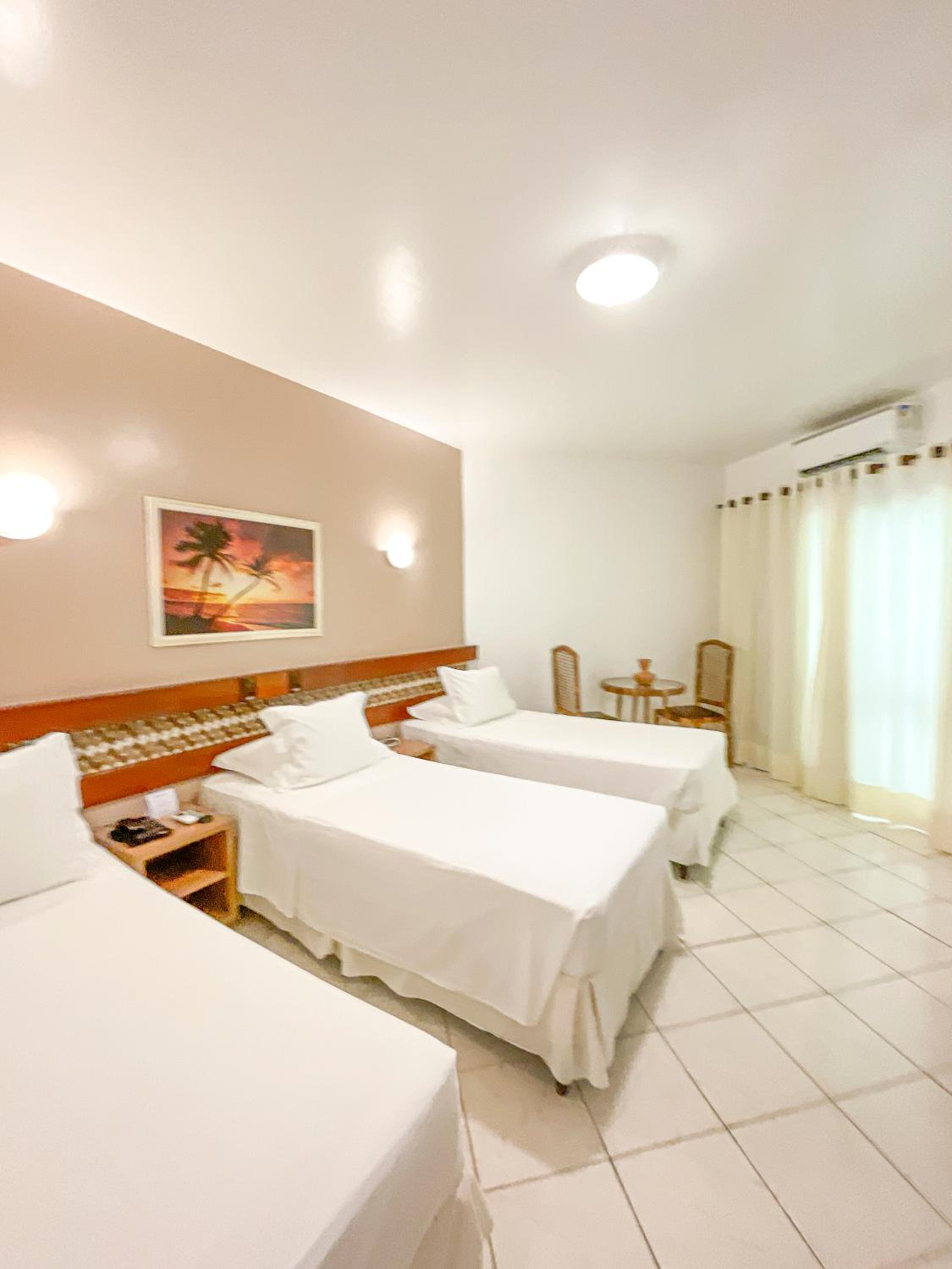 Deluxe Twin Room - Non-Smoking