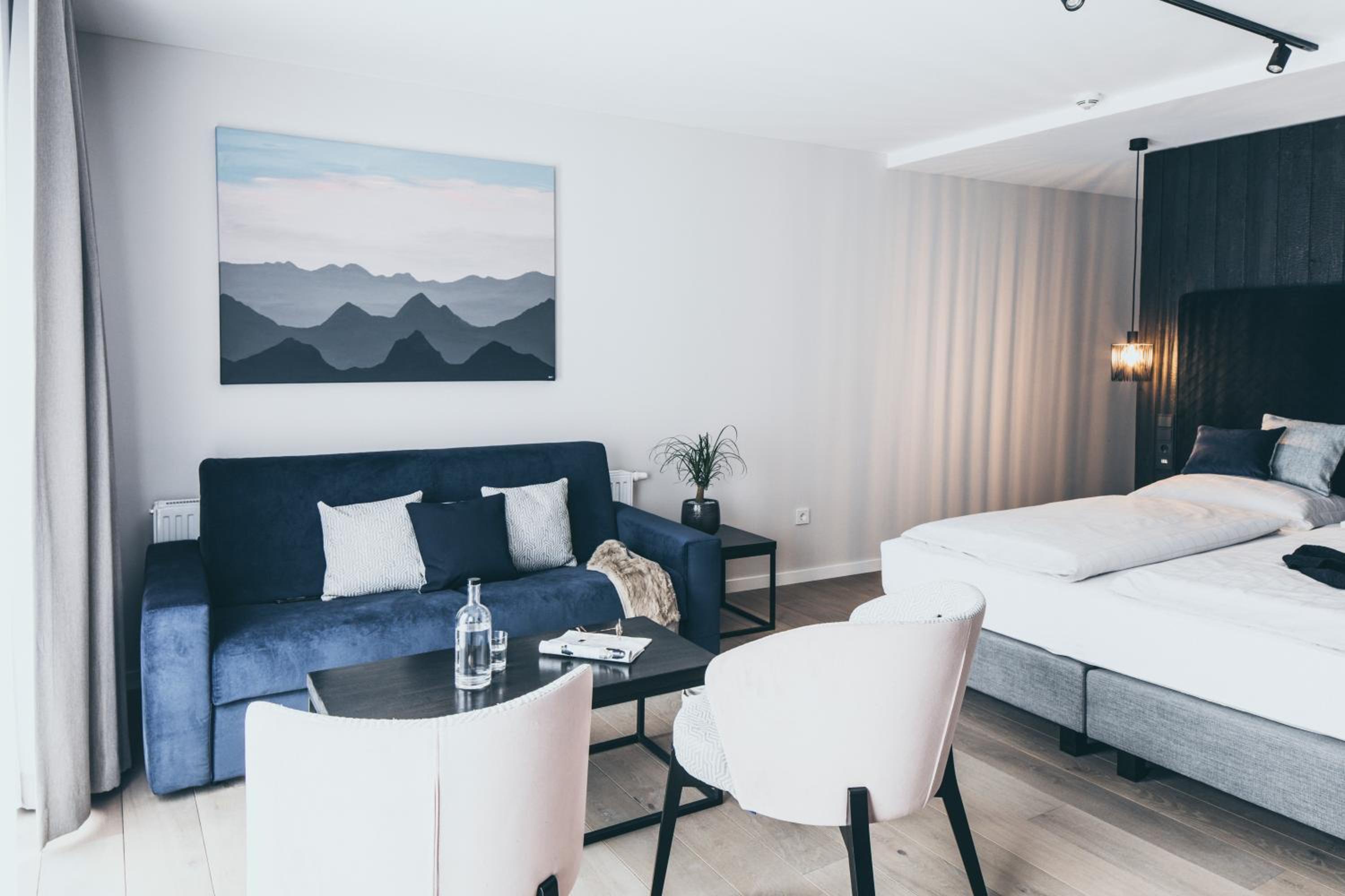 Two-Bedroom Panorama Suite - Photo 4