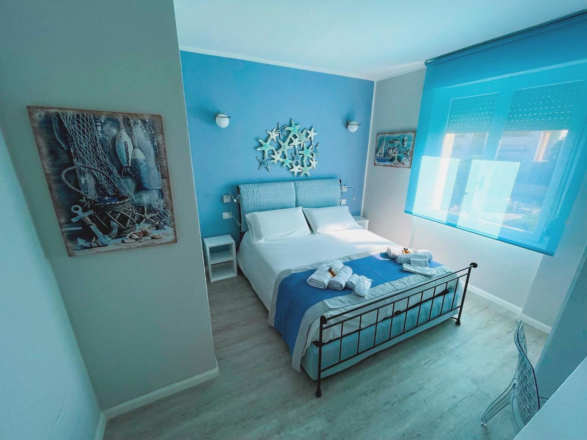 Two-Bedroom Apartment - Photo 45