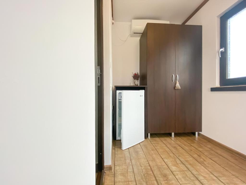 Double Room - Photo 29