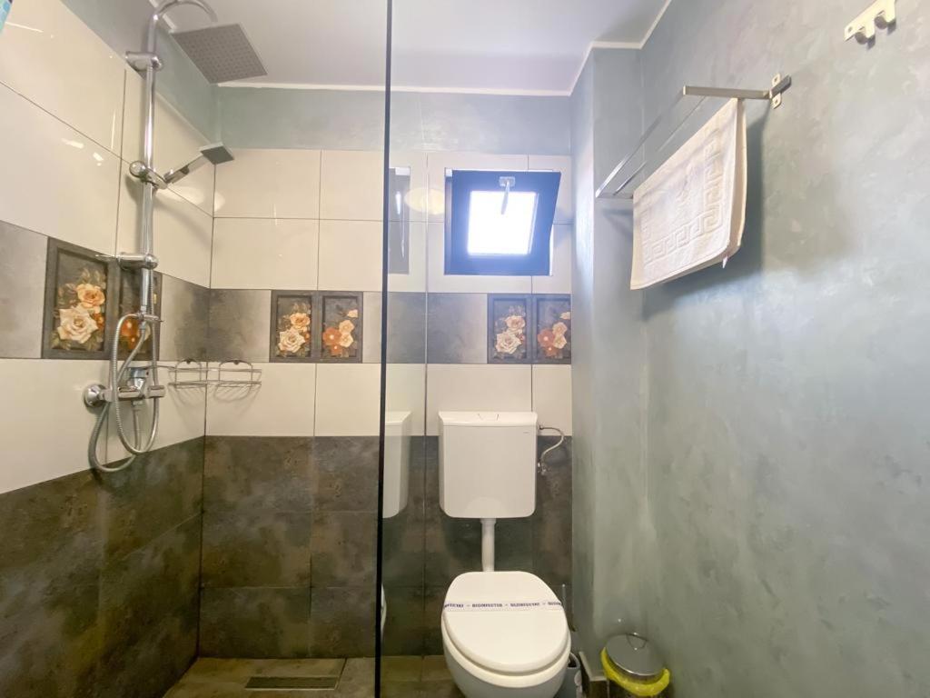 Double Room - Photo 21
