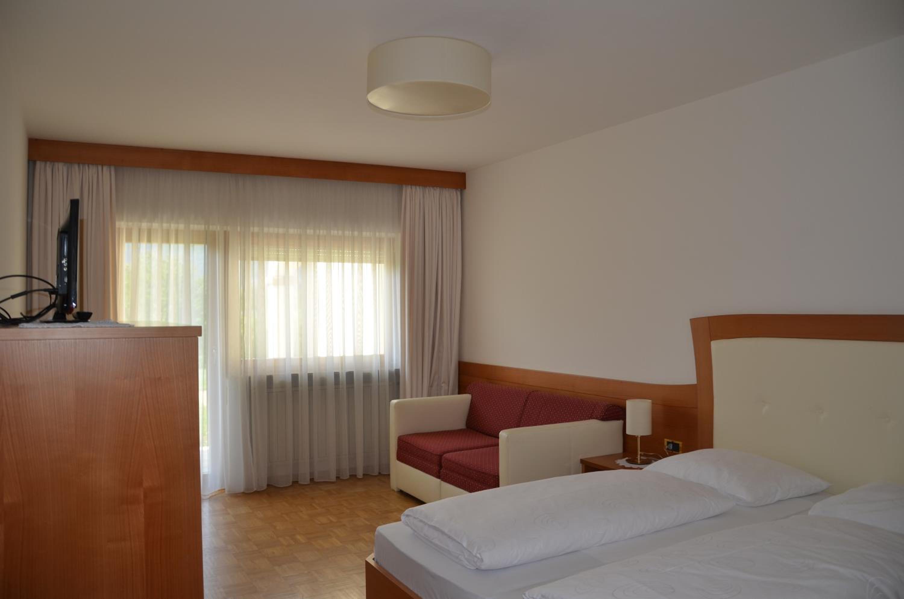 Large Double Room with Balcony