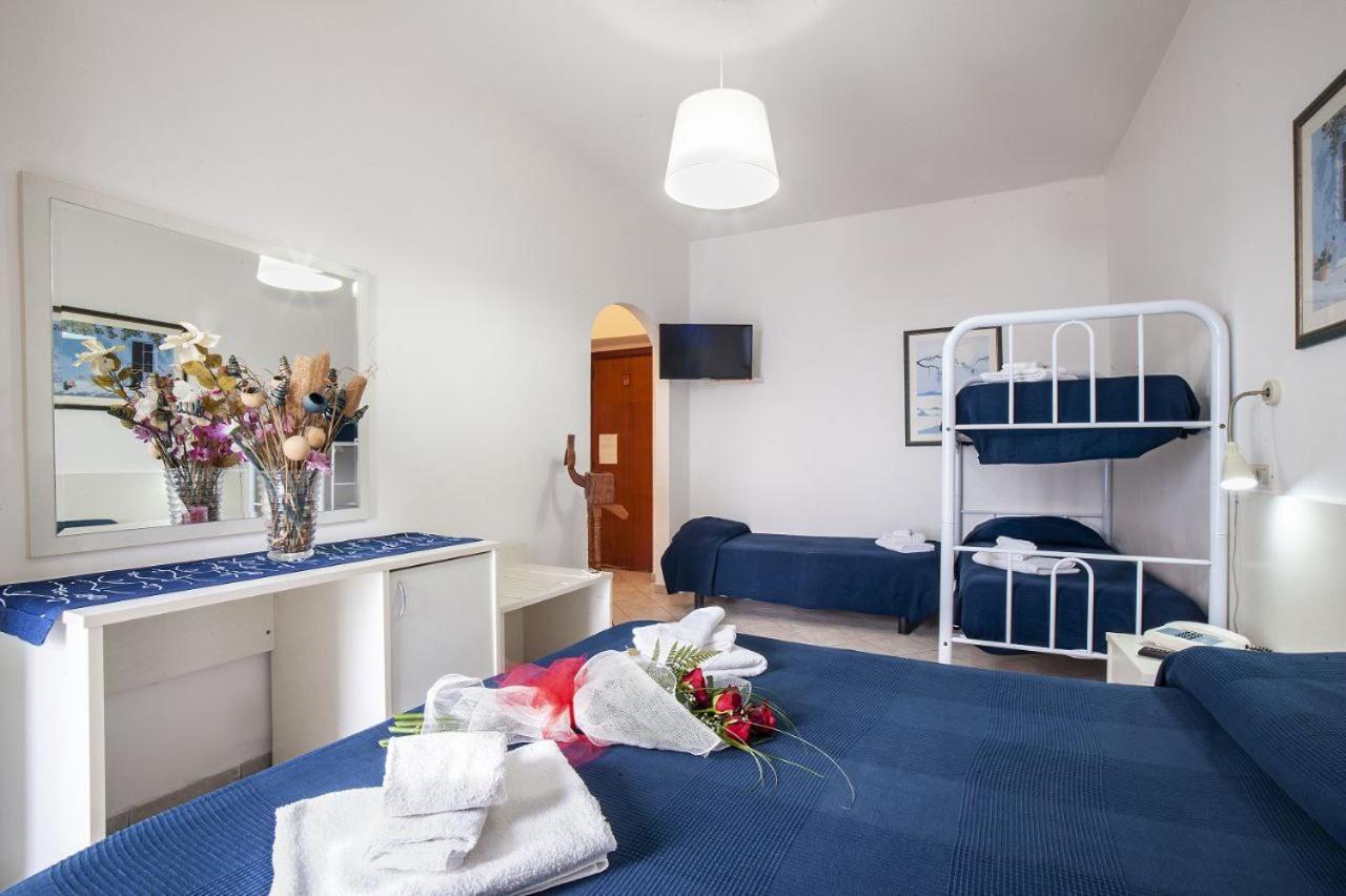 Quadruple Room photo 3