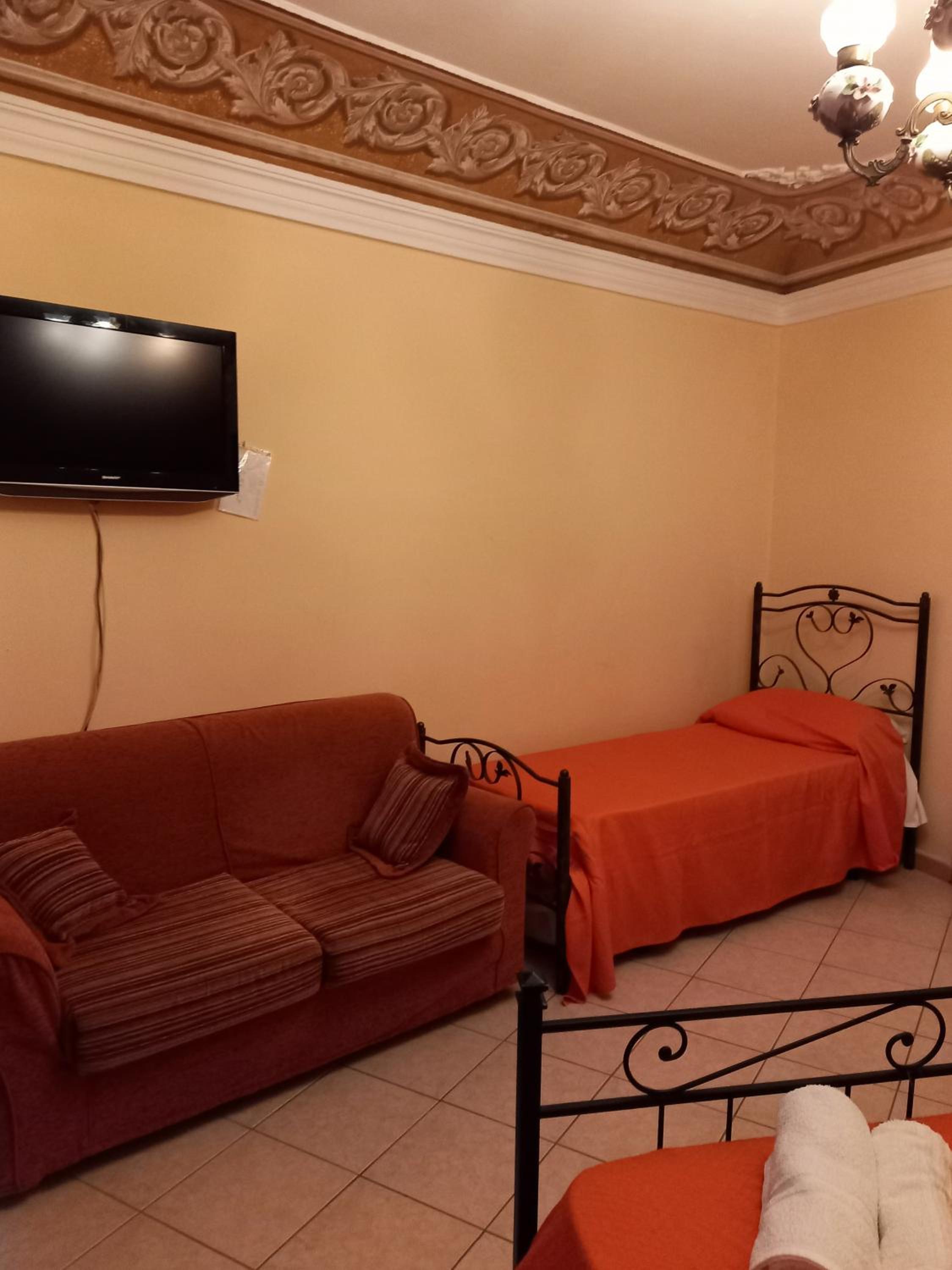 Family Room with Balcony - Photo 3