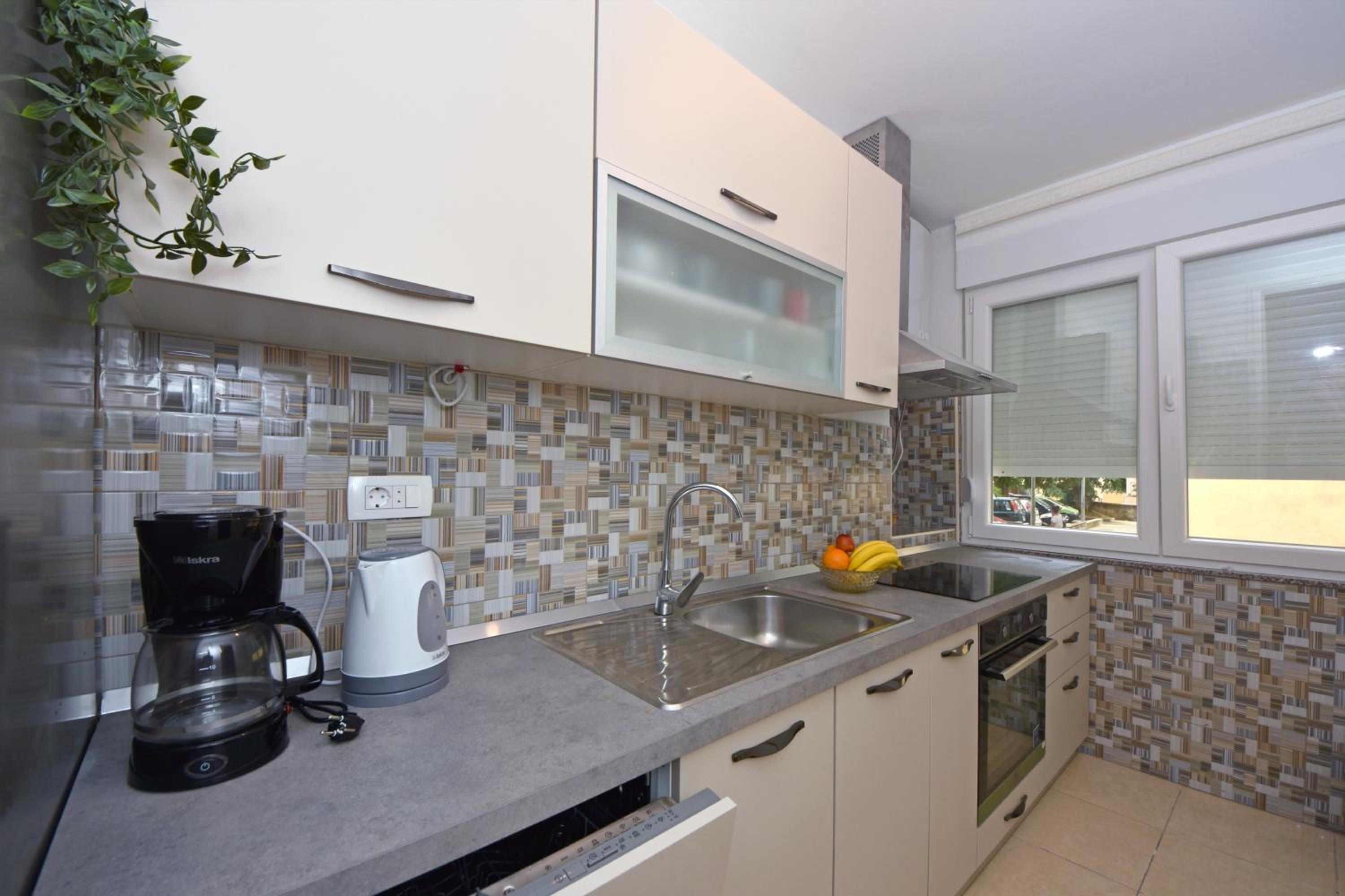 Two-Bedroom Apartment - Photo 5