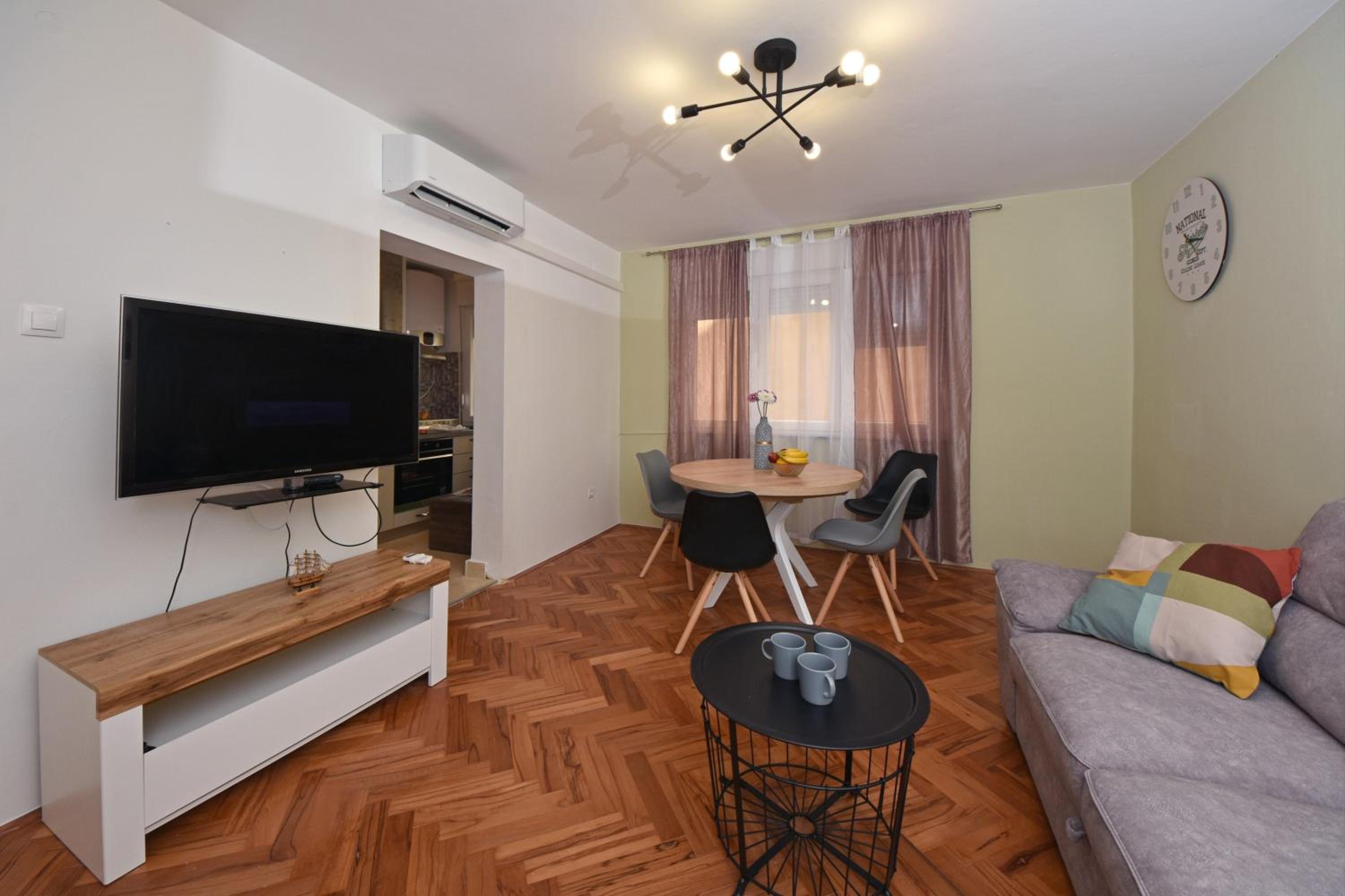 Two-Bedroom Apartment - Photo 10