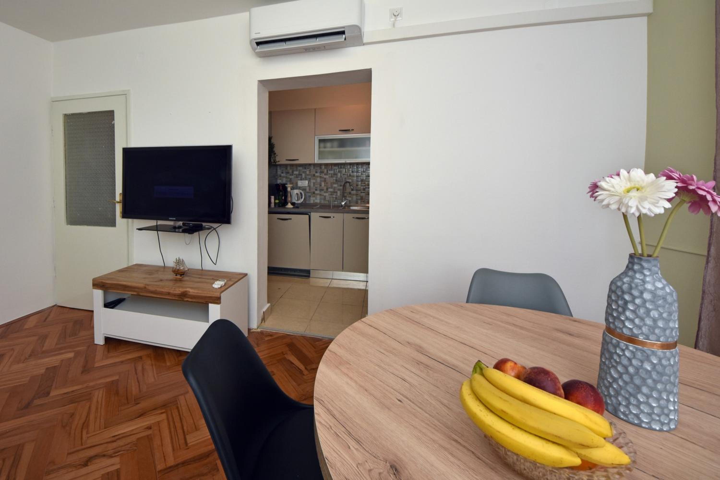 Two-Bedroom Apartment - Photo 13