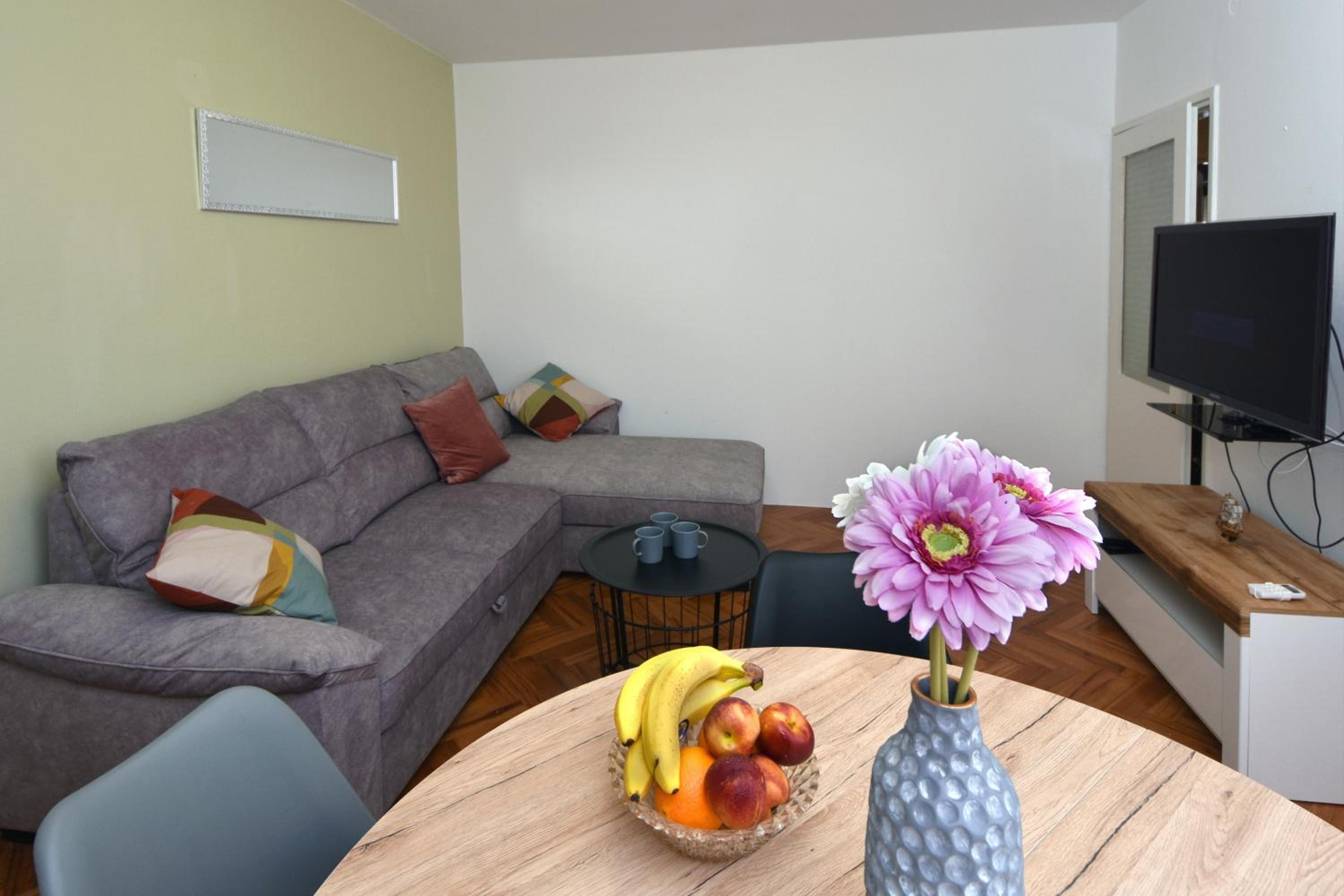 Two-Bedroom Apartment - Photo 14