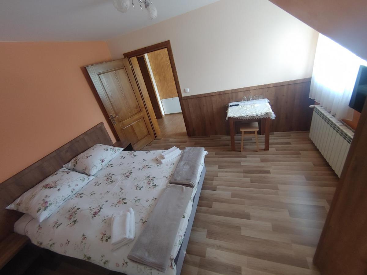 Deluxe Triple Room - Photo 1