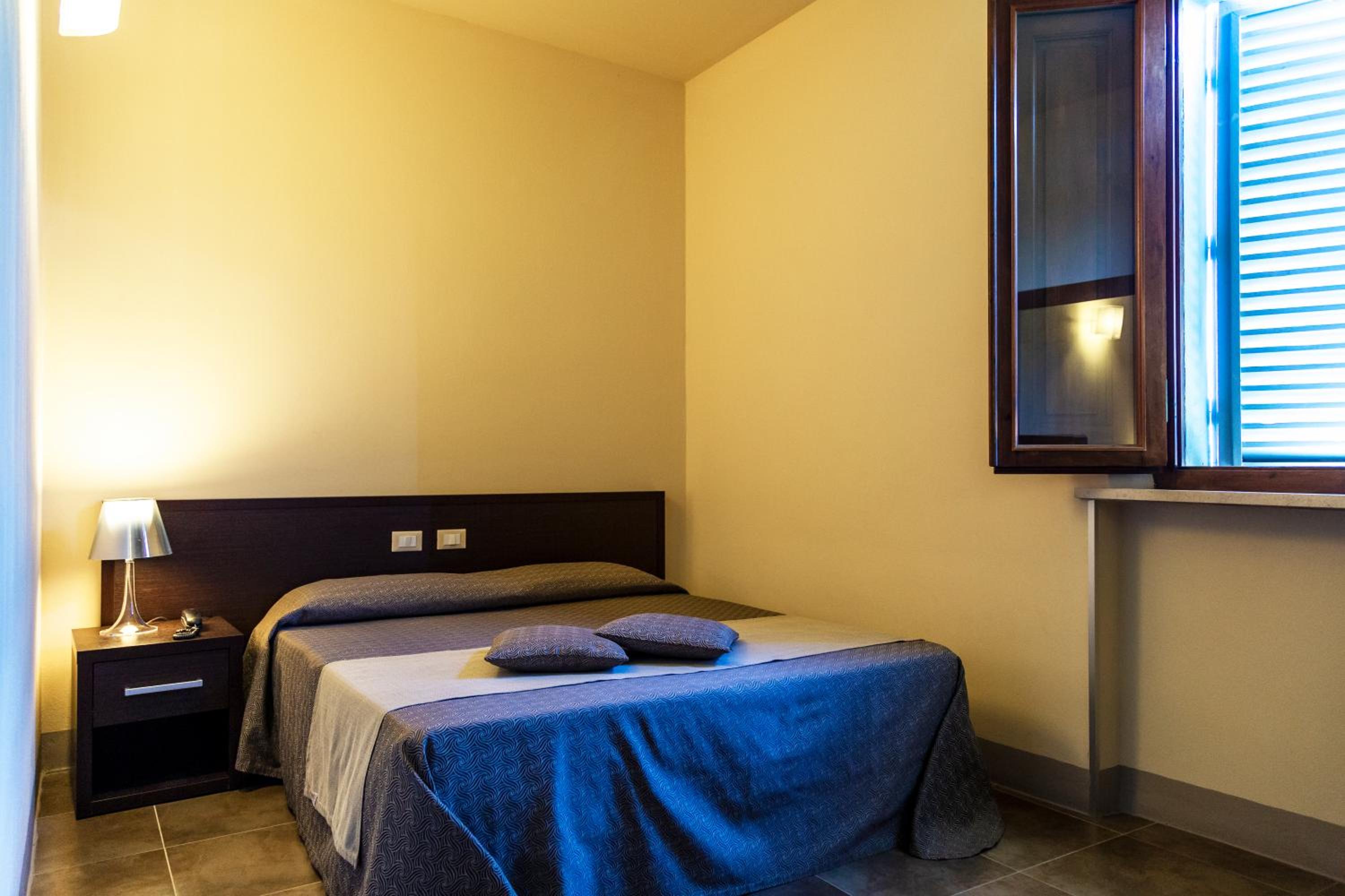 Classic Double or Twin Room - Photo 1