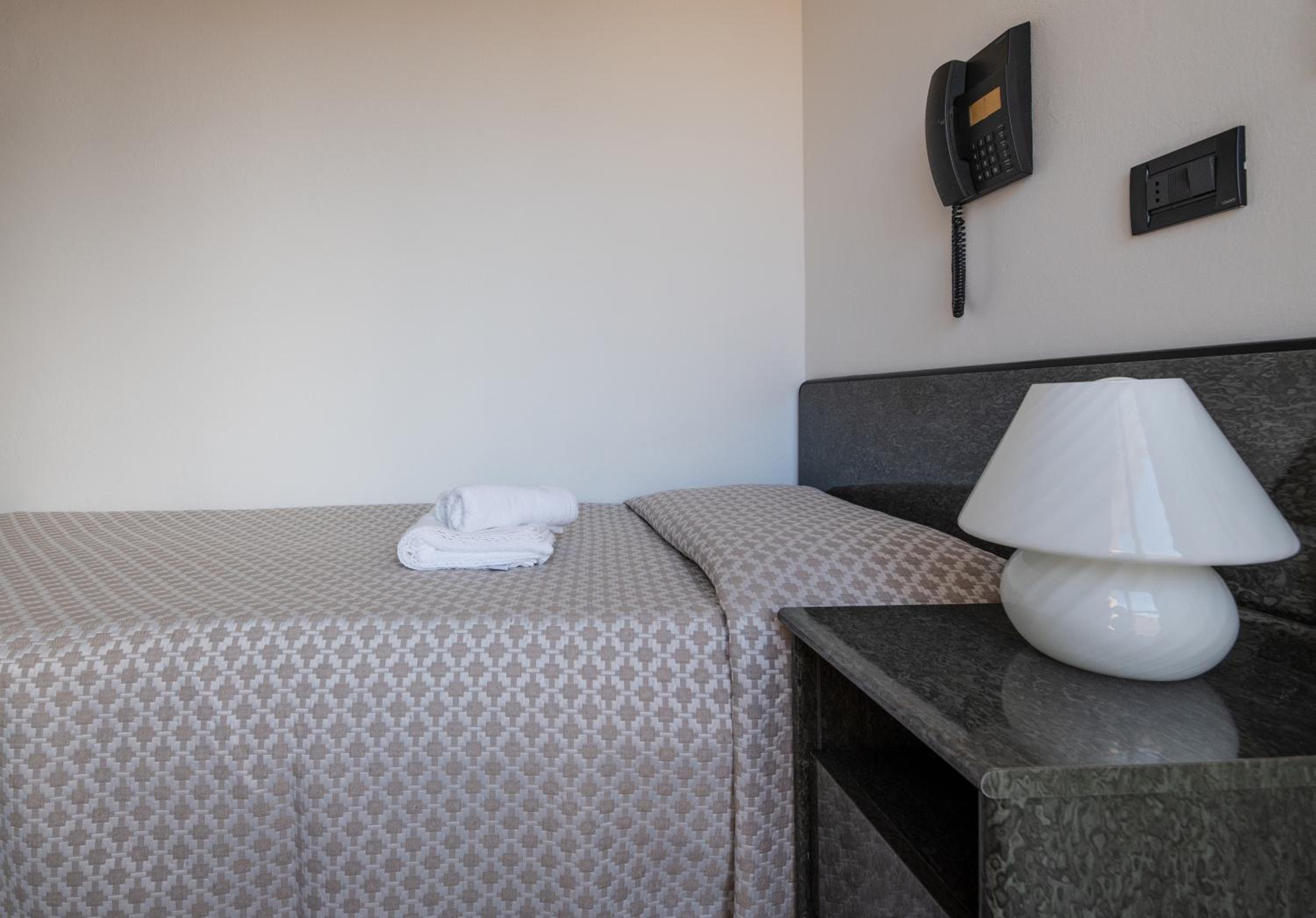 Small Single Room