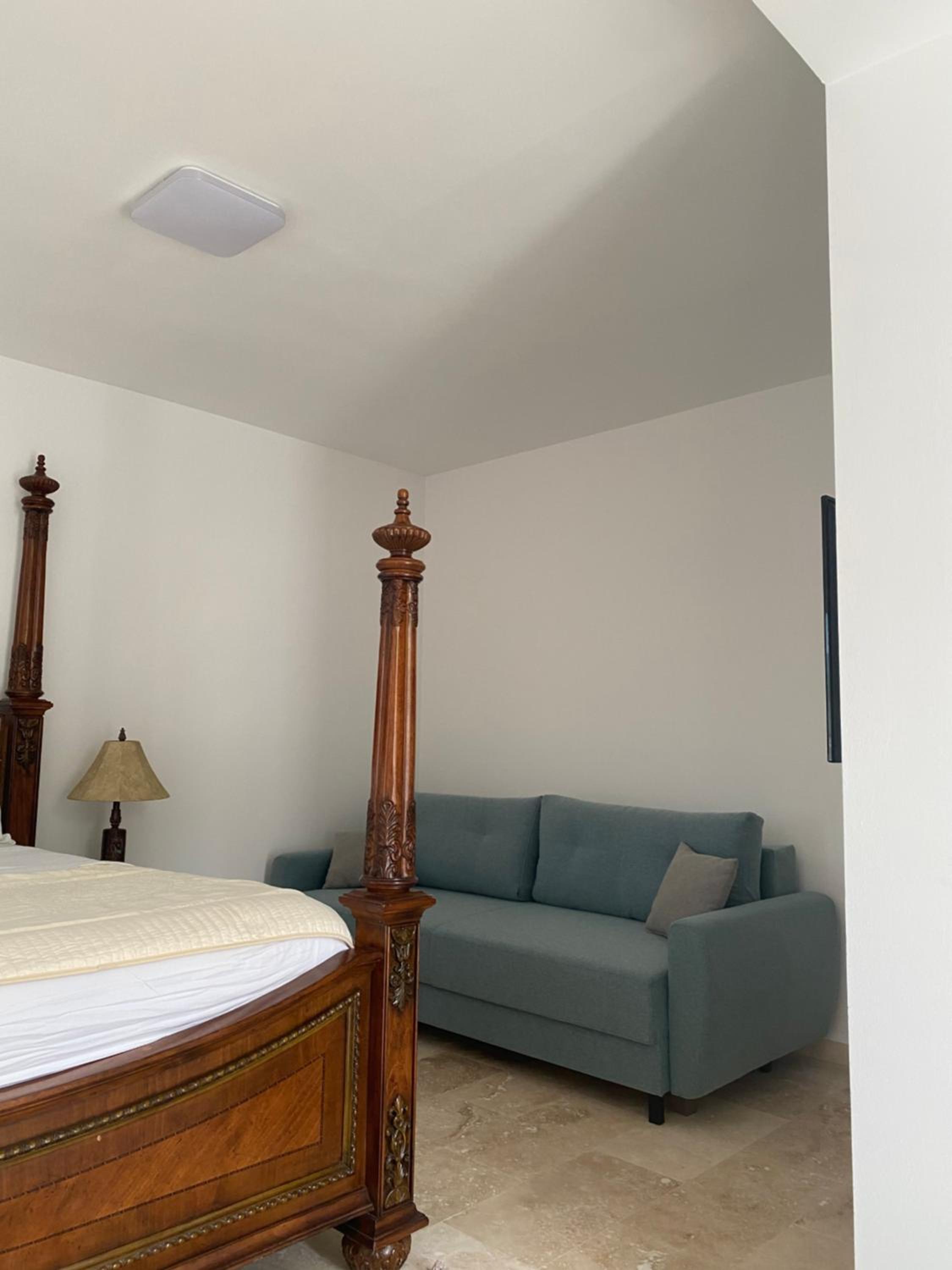 Apartment photo 2