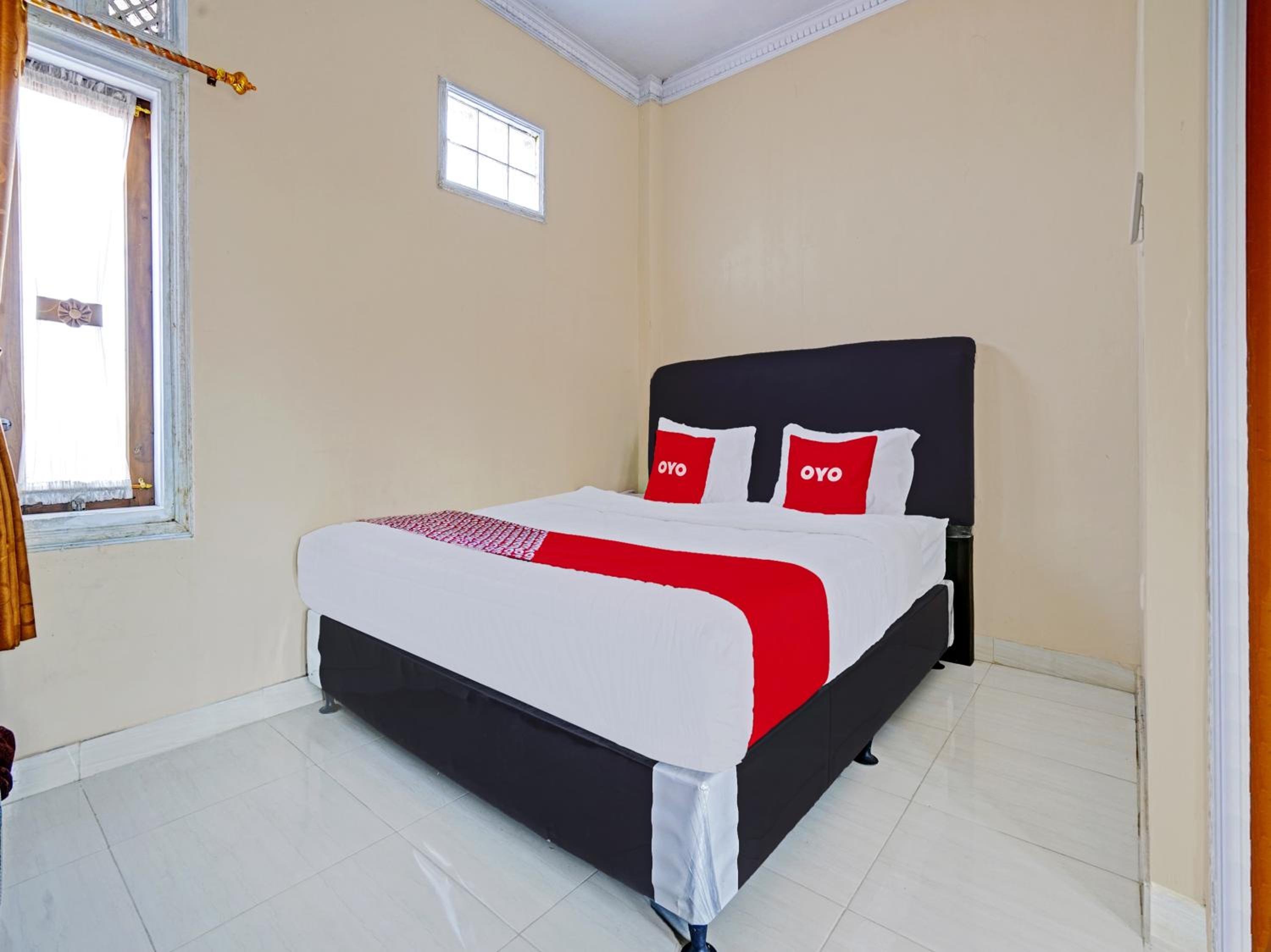 Deluxe Suite photo 1