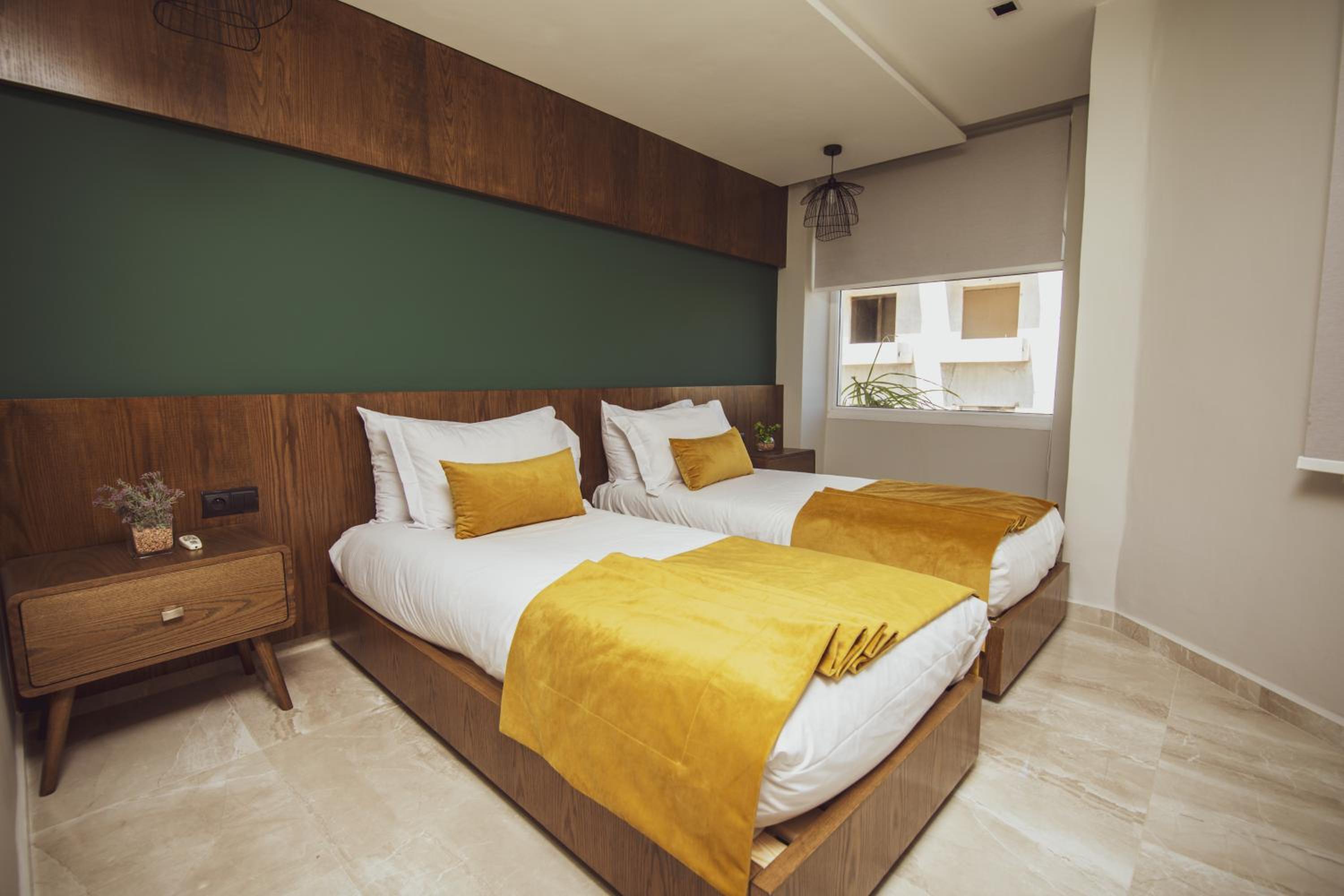 Superior King Suite - Photo 2