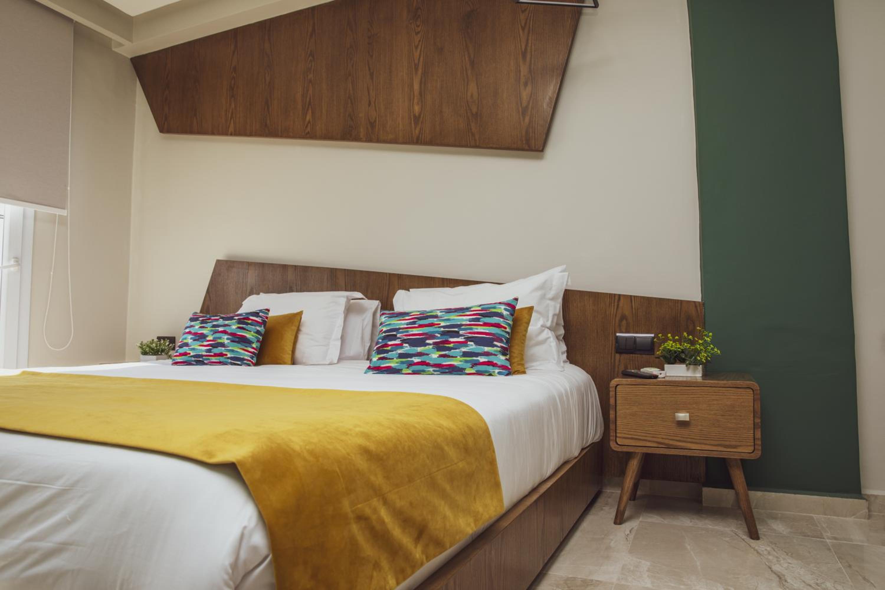 Superior King Suite - Photo 1