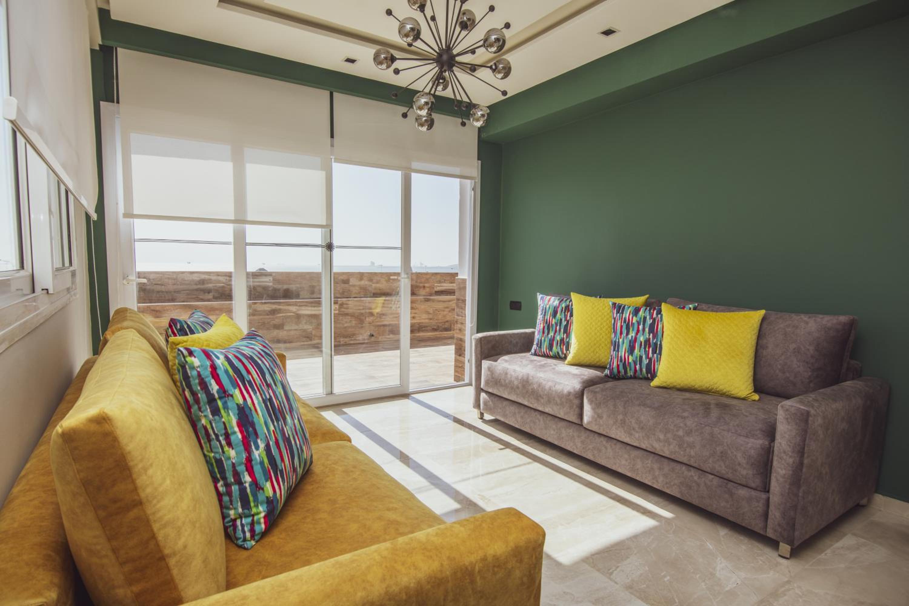 Superior King Suite - Photo 9