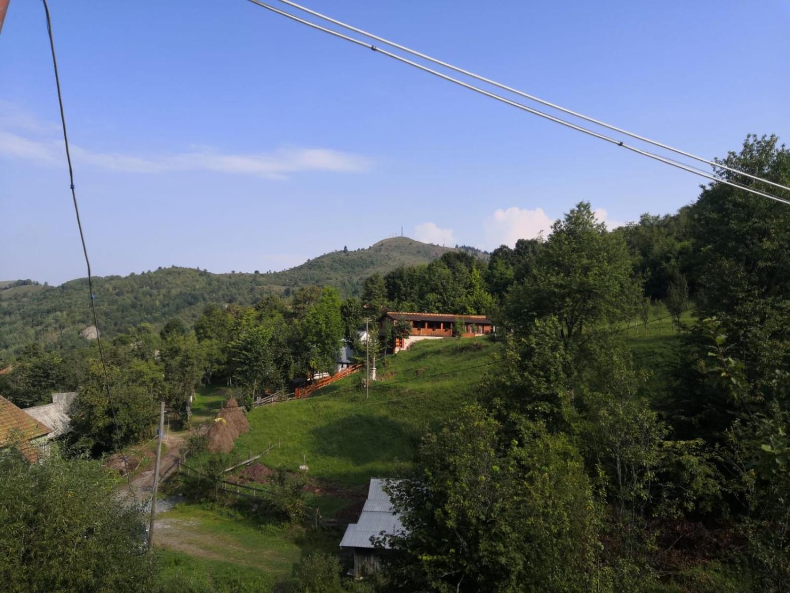Three-Bedroom Chalet - Photo 4