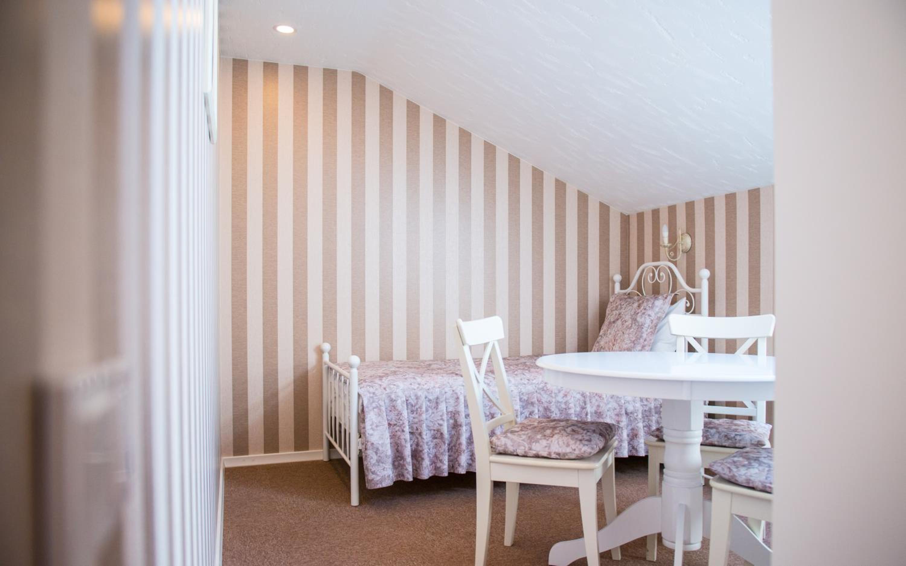 Comfort Triple Room with Shower photo 2