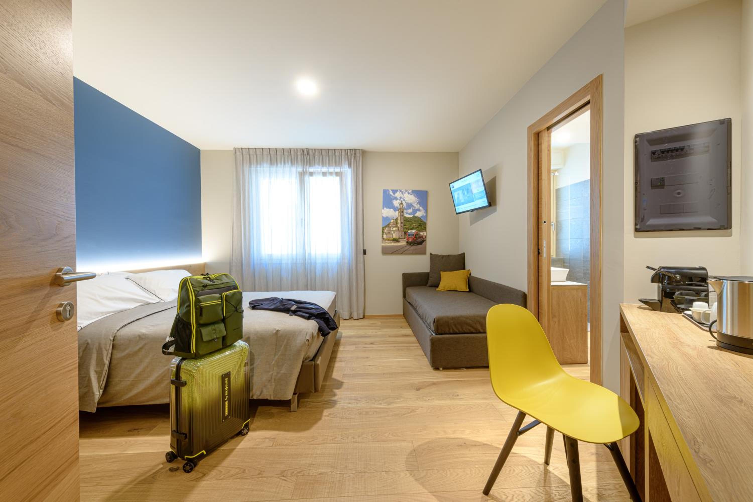 Deluxe Quadruple Room - Photo 1