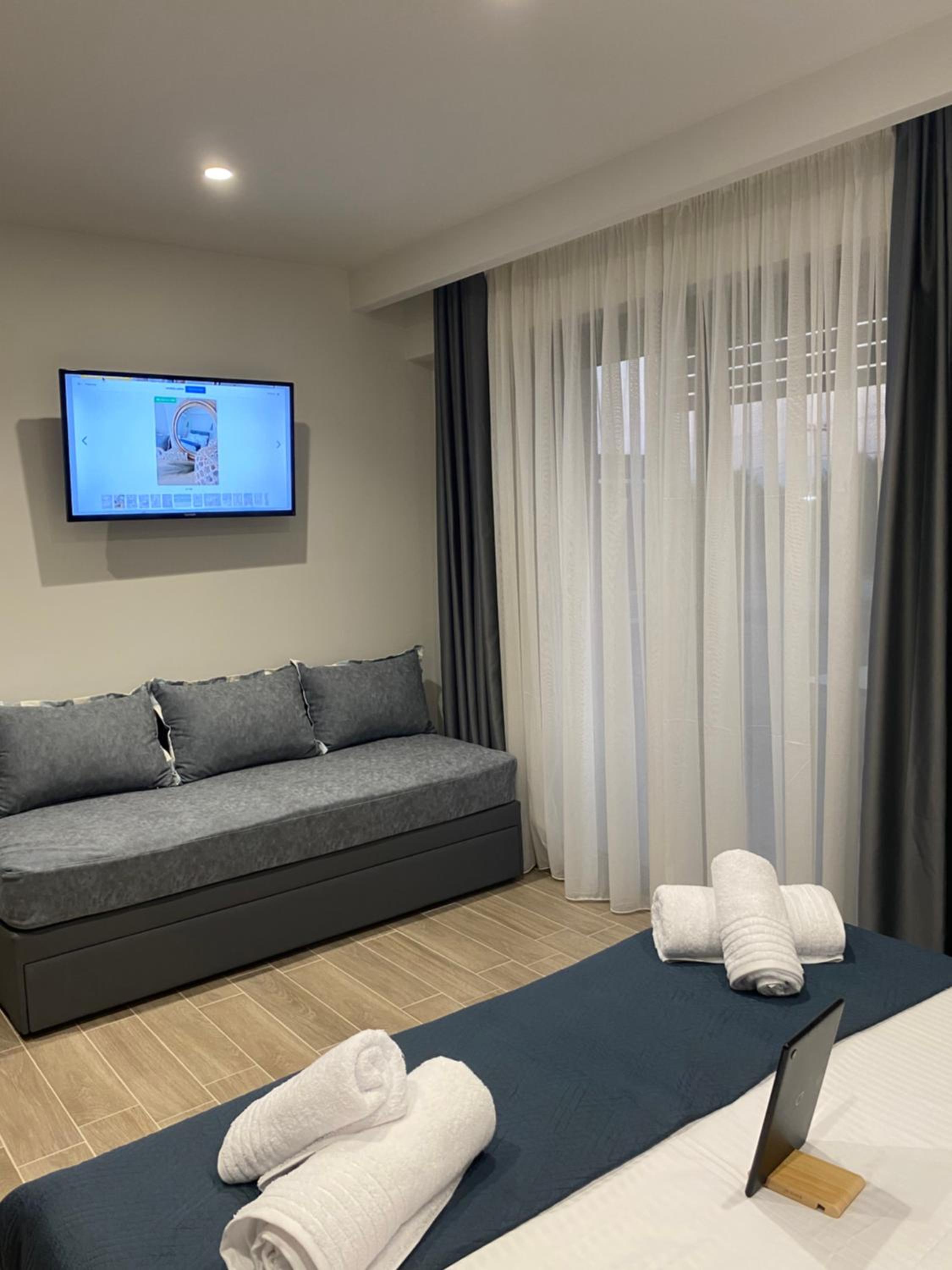 Deluxe Double Room photo 2