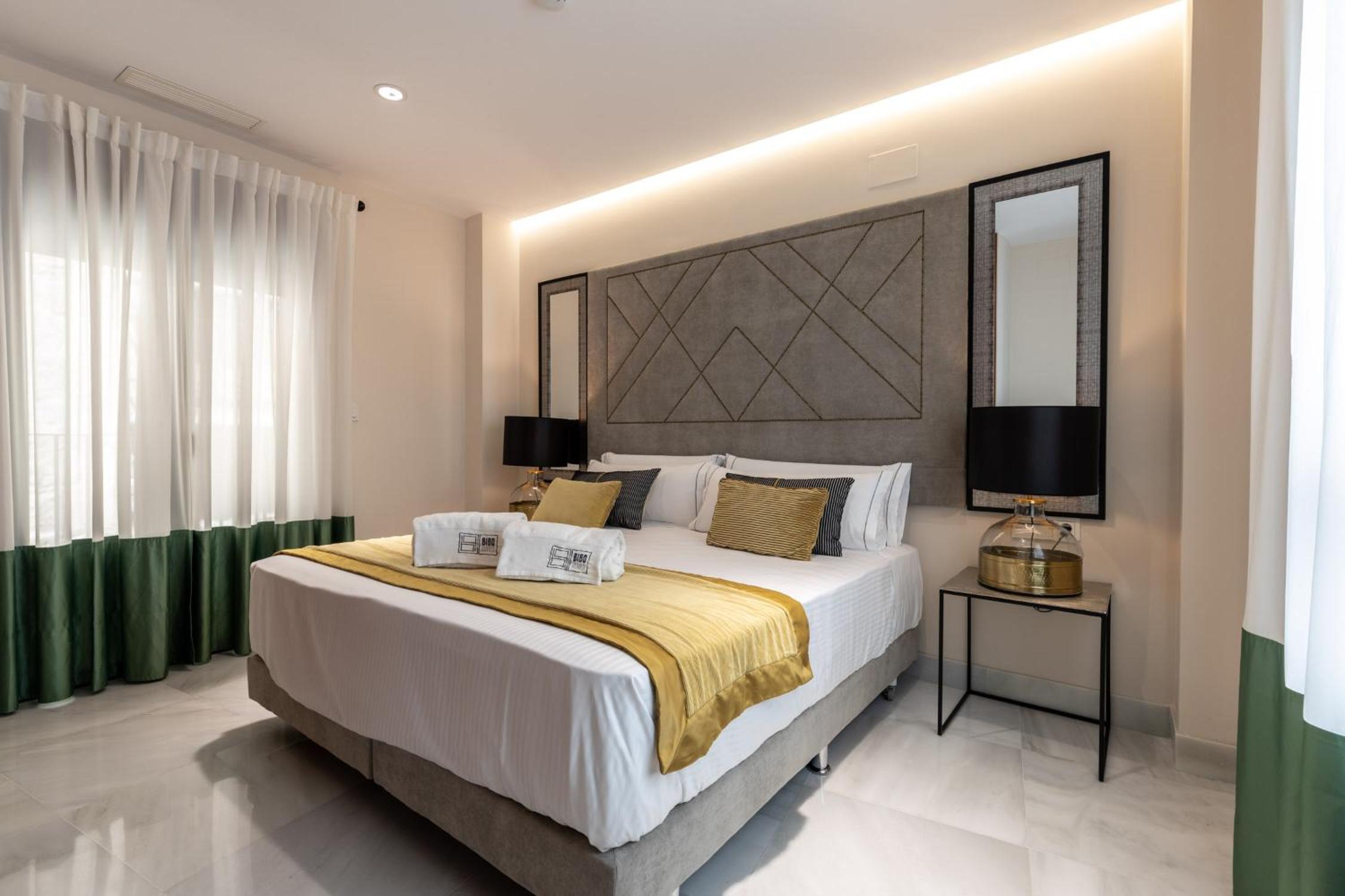 One-Bedroom Apartment - Photo 4