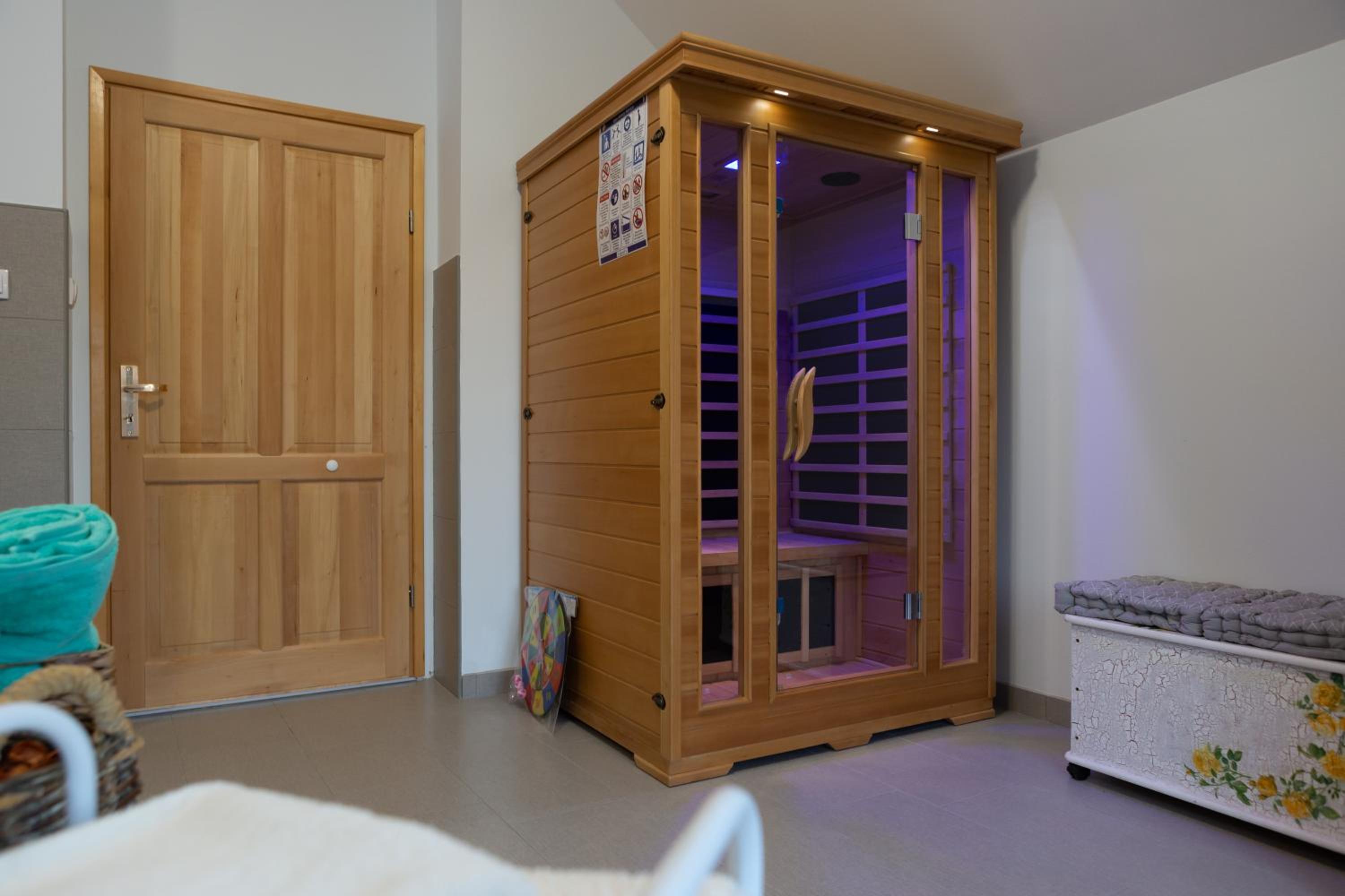 Three-Bedroom House - Photo 6
