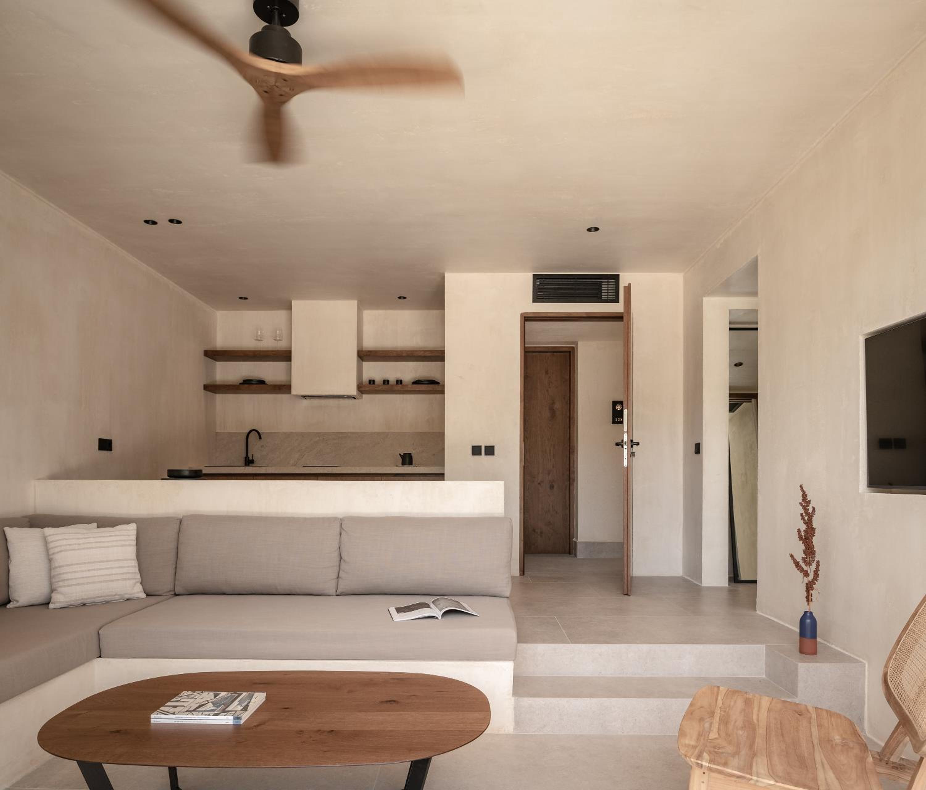 Sanctuary Suite with Private Pool photo 3