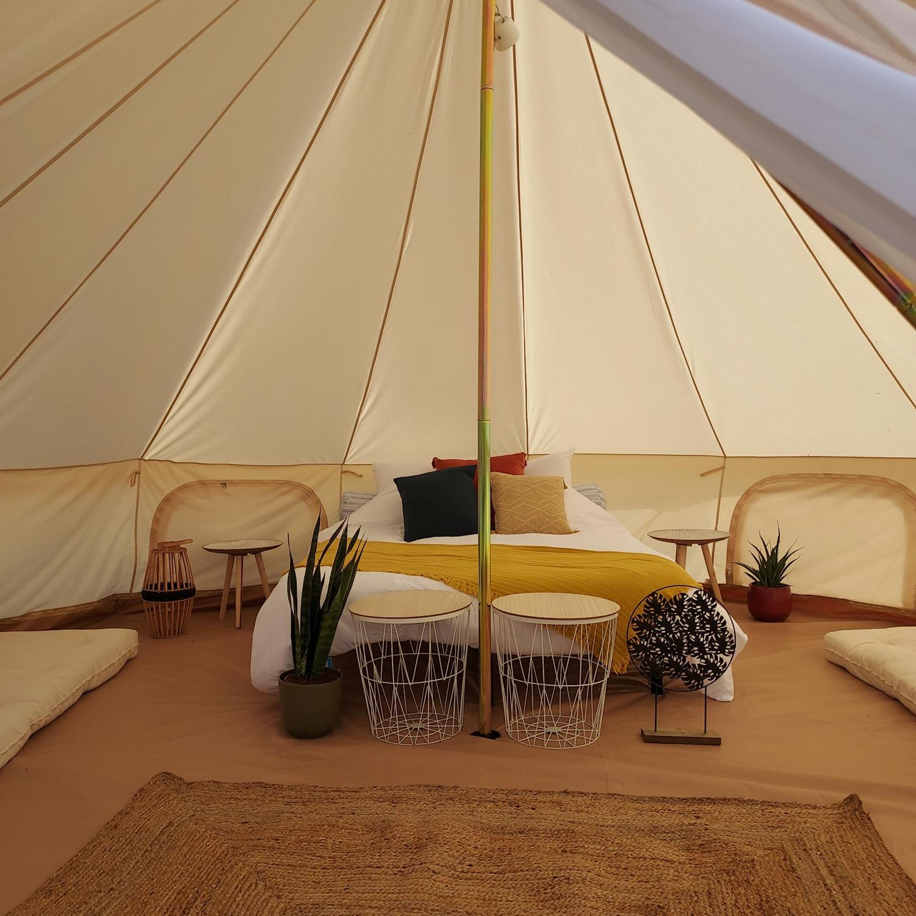 Tent 1