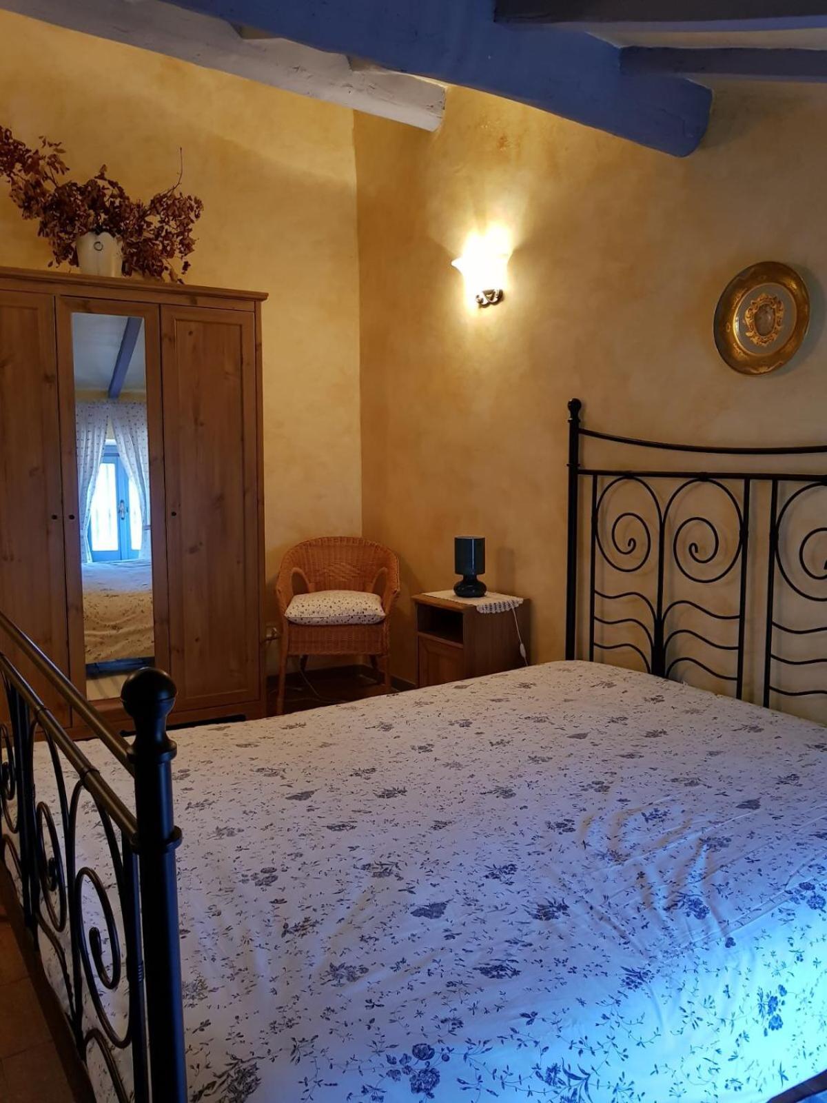 Apartment - Split Level - Photo 13