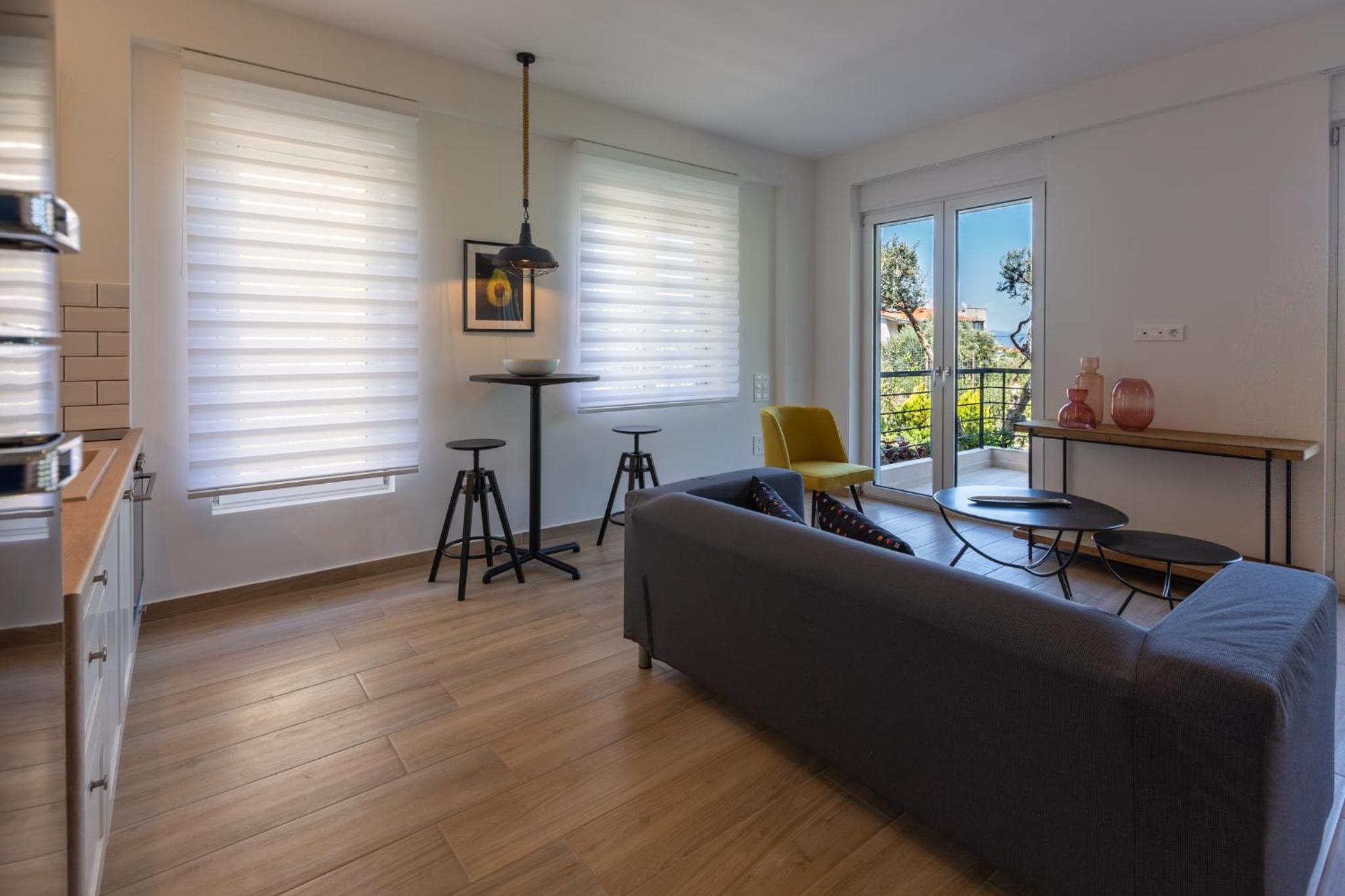 One-Bedroom Apartment with Garden
