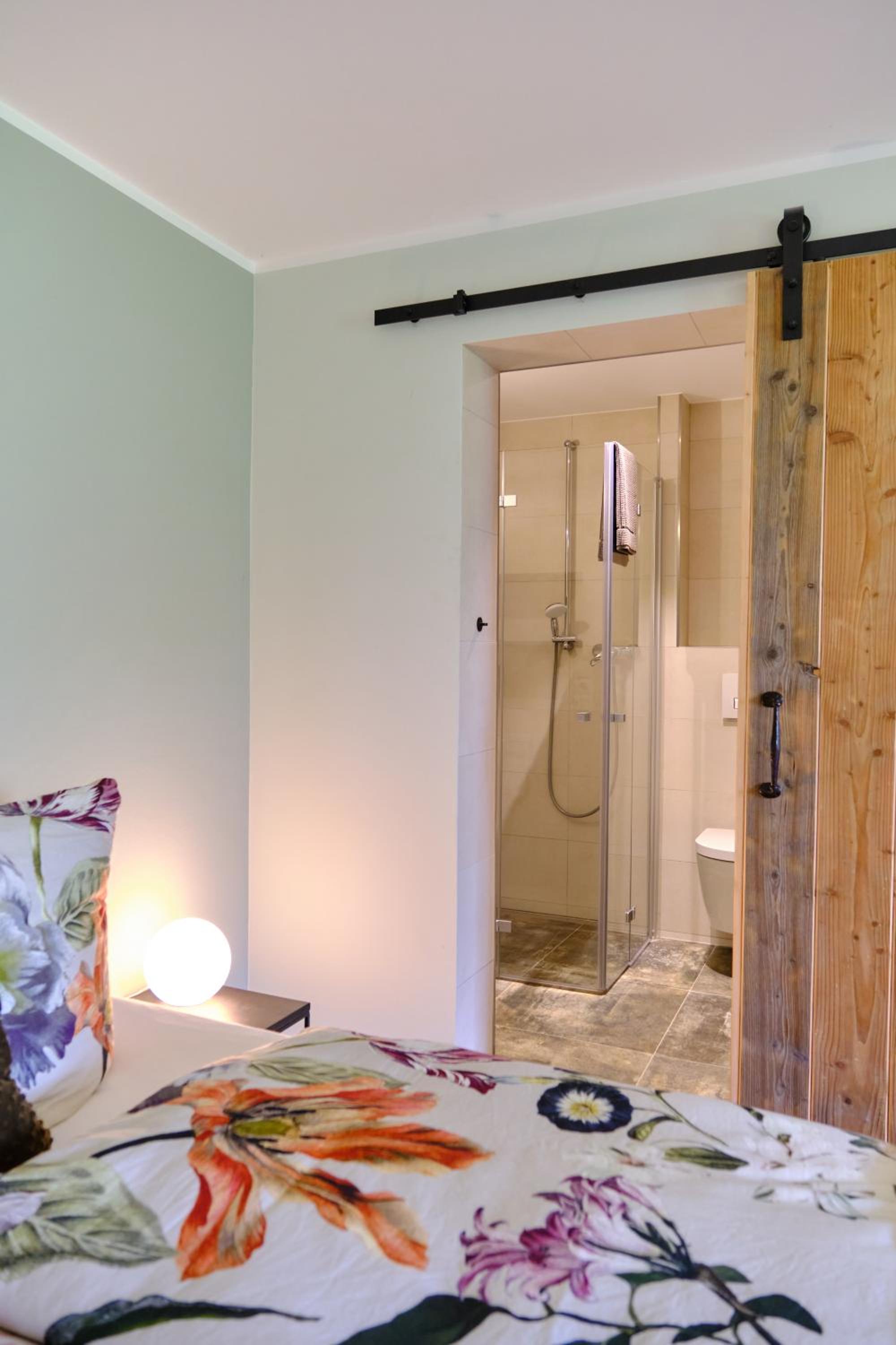 Double Room with Private Bathroom photo 2