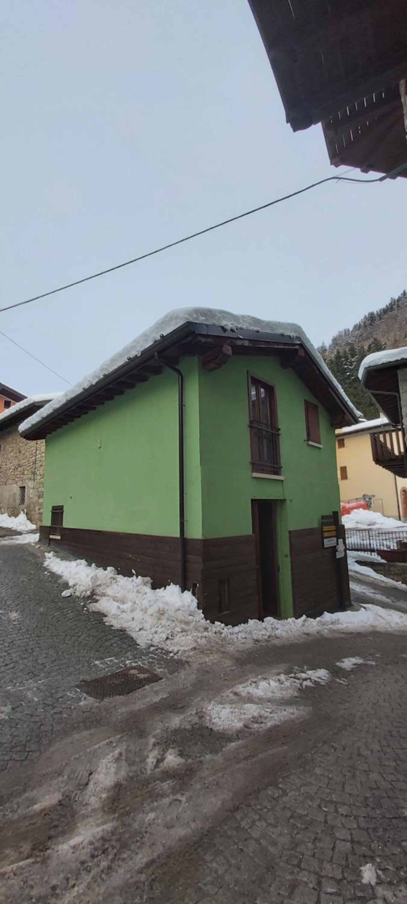 Two-Bedroom House photo 2