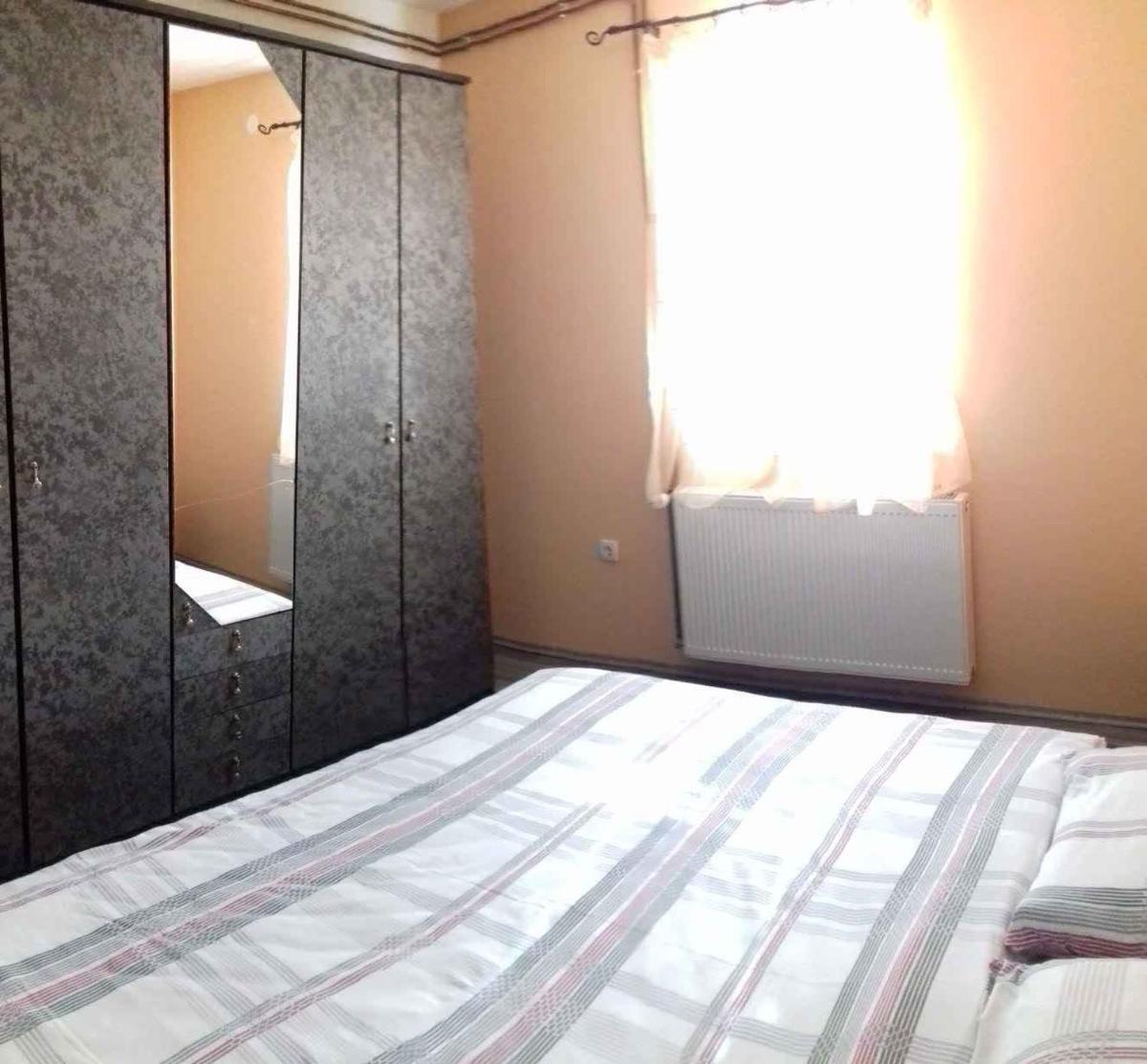 Apartment 1 photo 2
