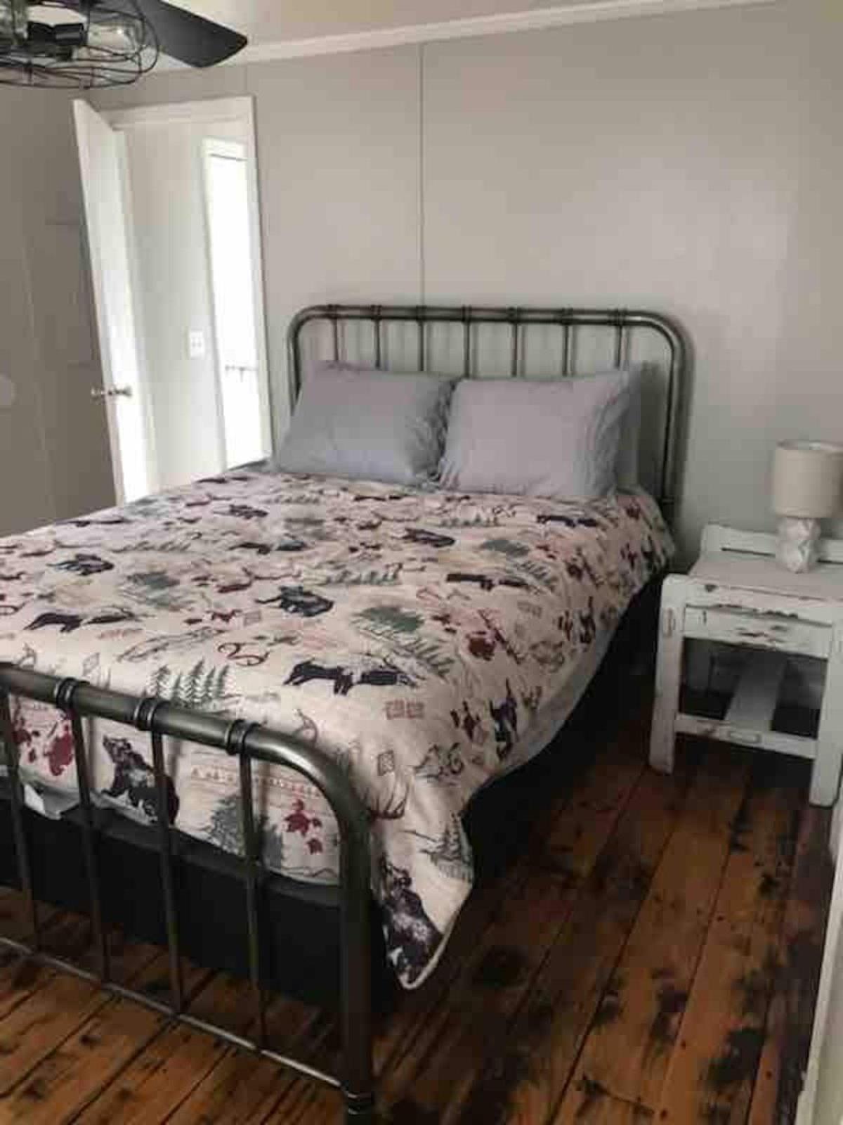 Two-Bedroom House photo 3