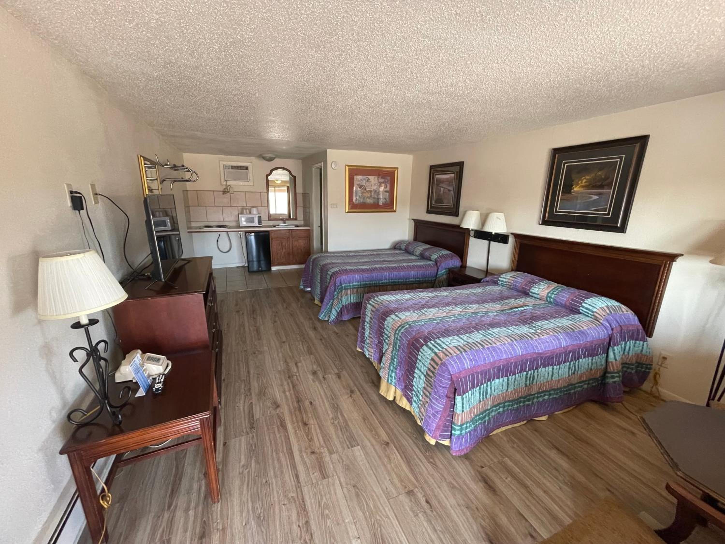 Double Room - Photo 1