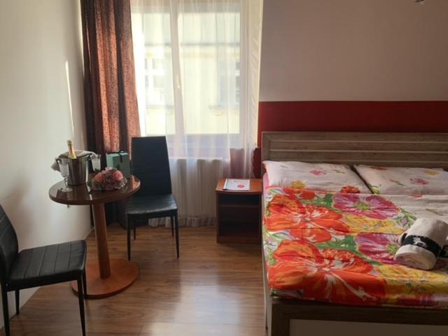 Apartment with Sauna - Photo 3