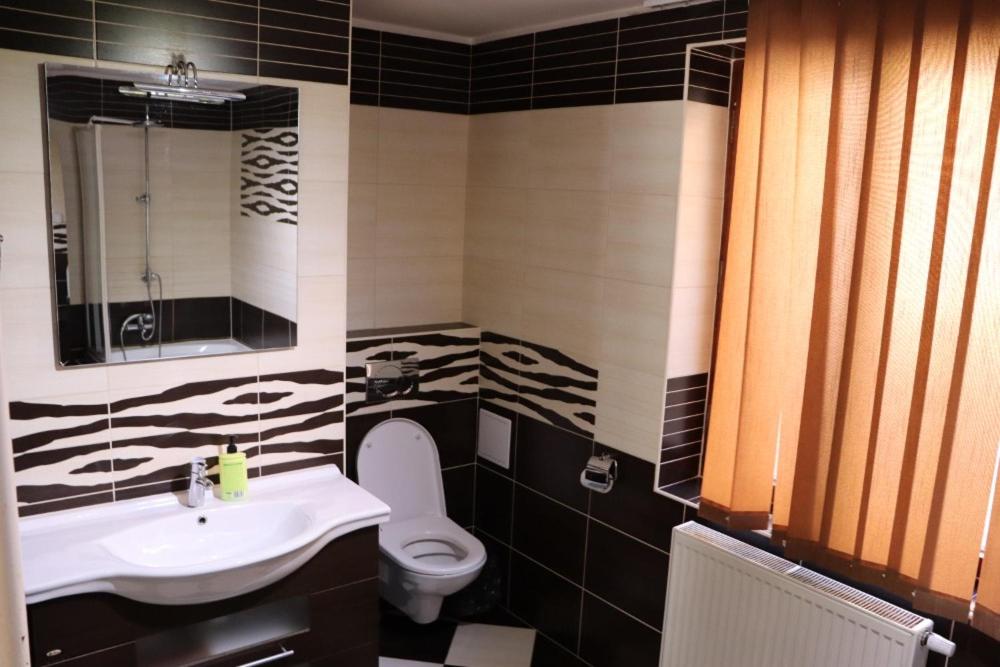 Apartment with Sauna - Photo 14