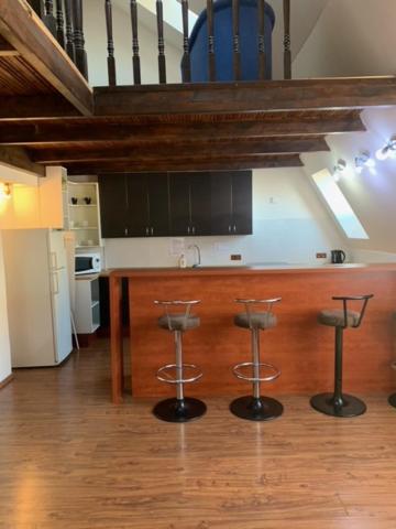 Apartment - Split Level - Photo 6
