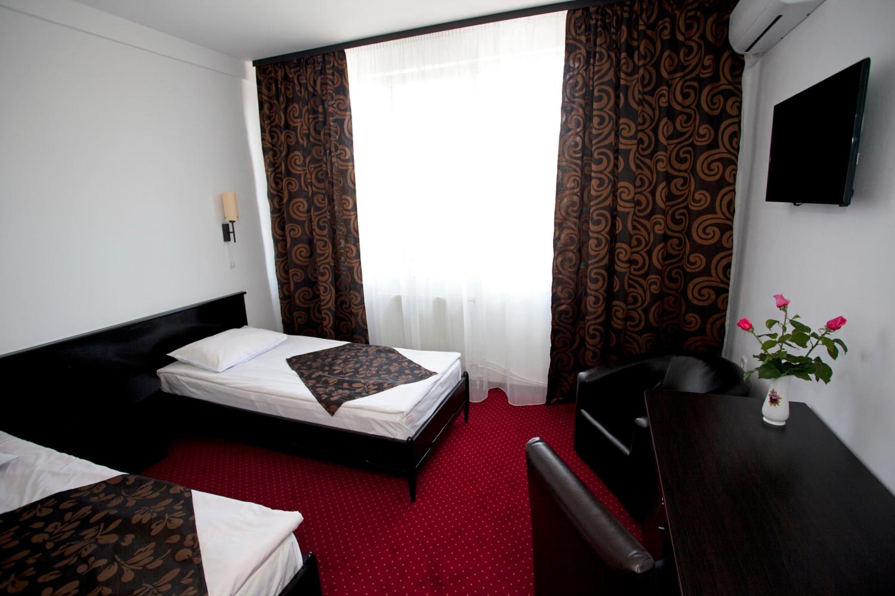 Comfort Twin Room - Photo 4