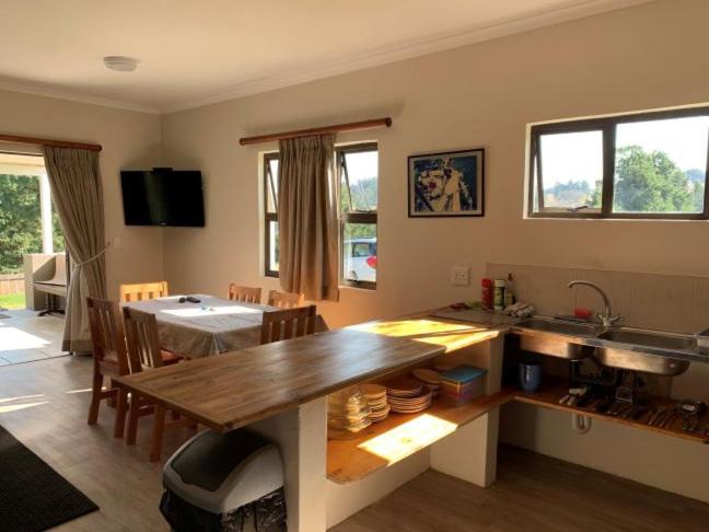 Three-Bedroom Chalet - Photo 4