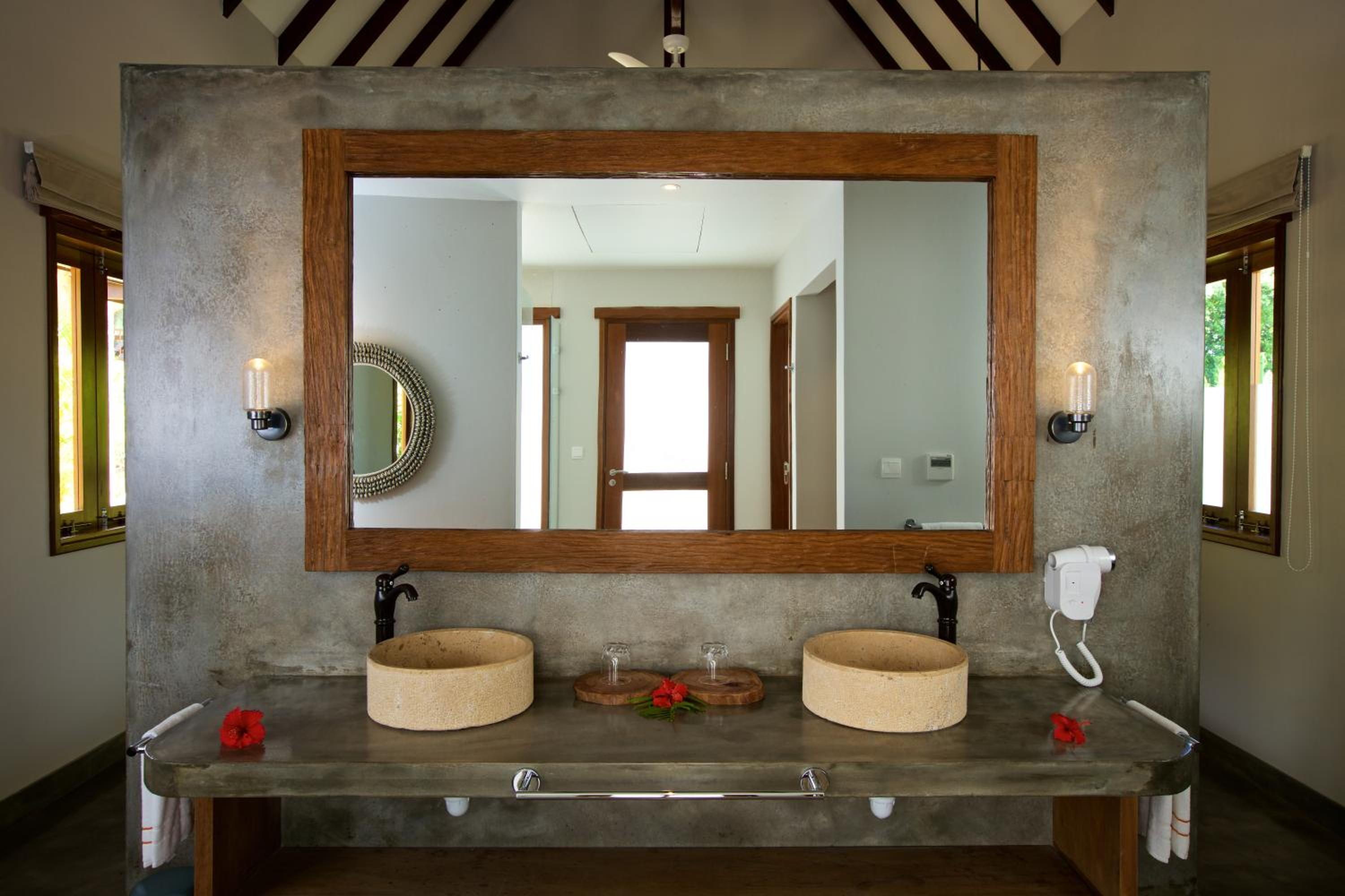 Deluxe Suite photo 2