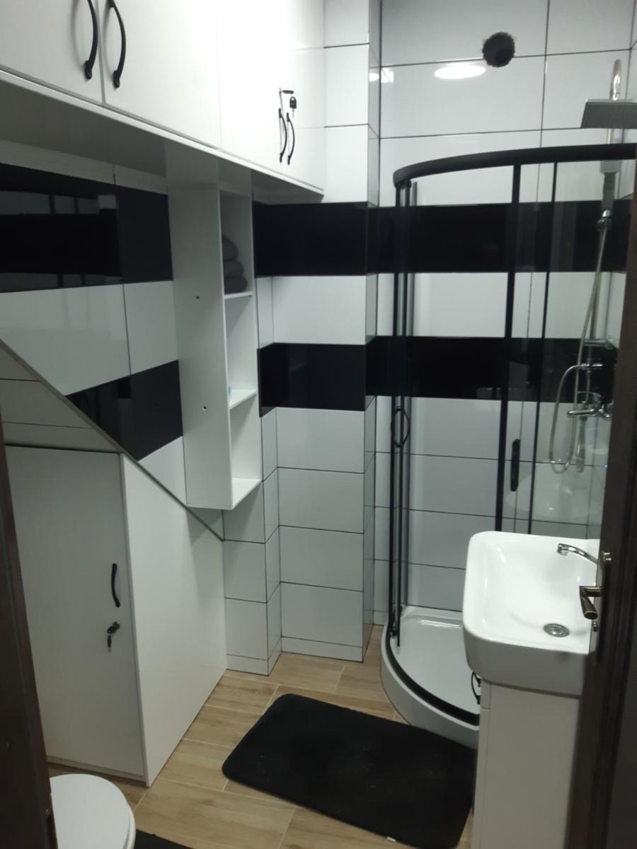 Villa - Photo 4
